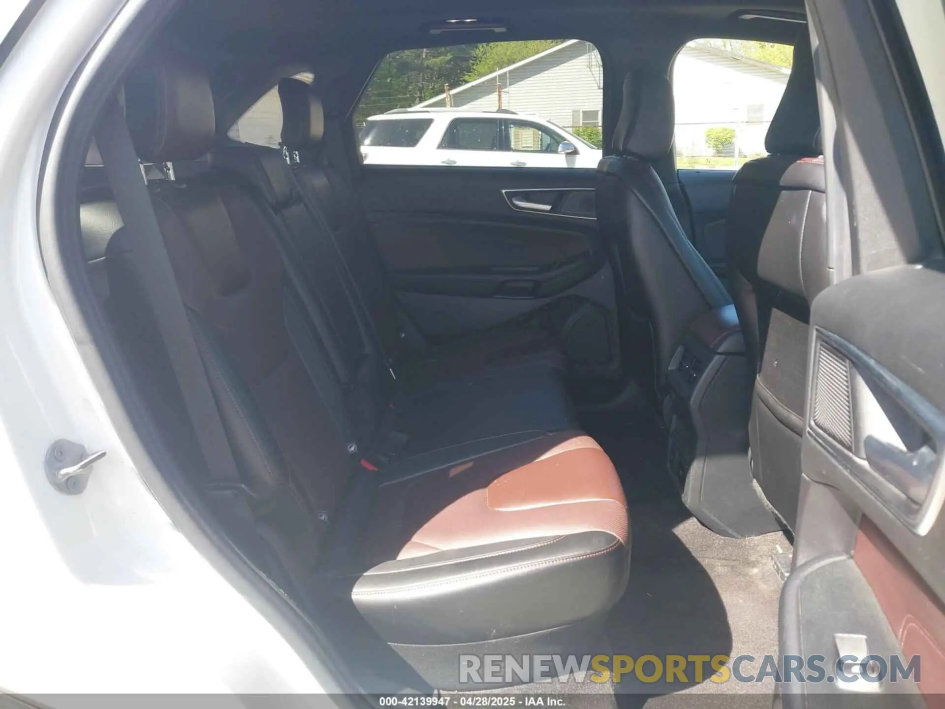 8 Фотография поврежденного автомобиля 2FMPK4K99LBB59058 FORD EDGE 2020