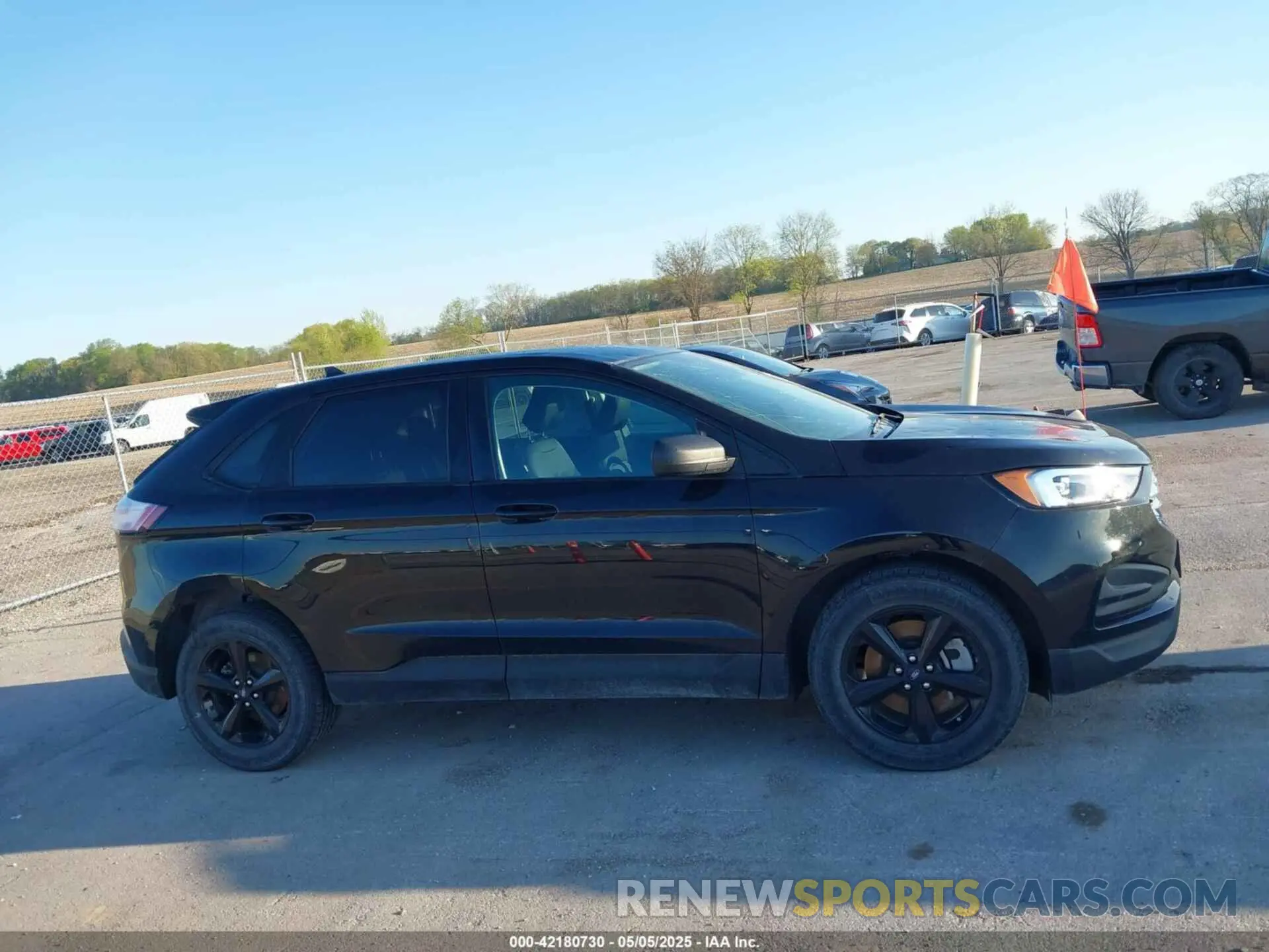 14 Фотография поврежденного автомобиля 2FMPK3G90MBA18643 FORD EDGE 2021