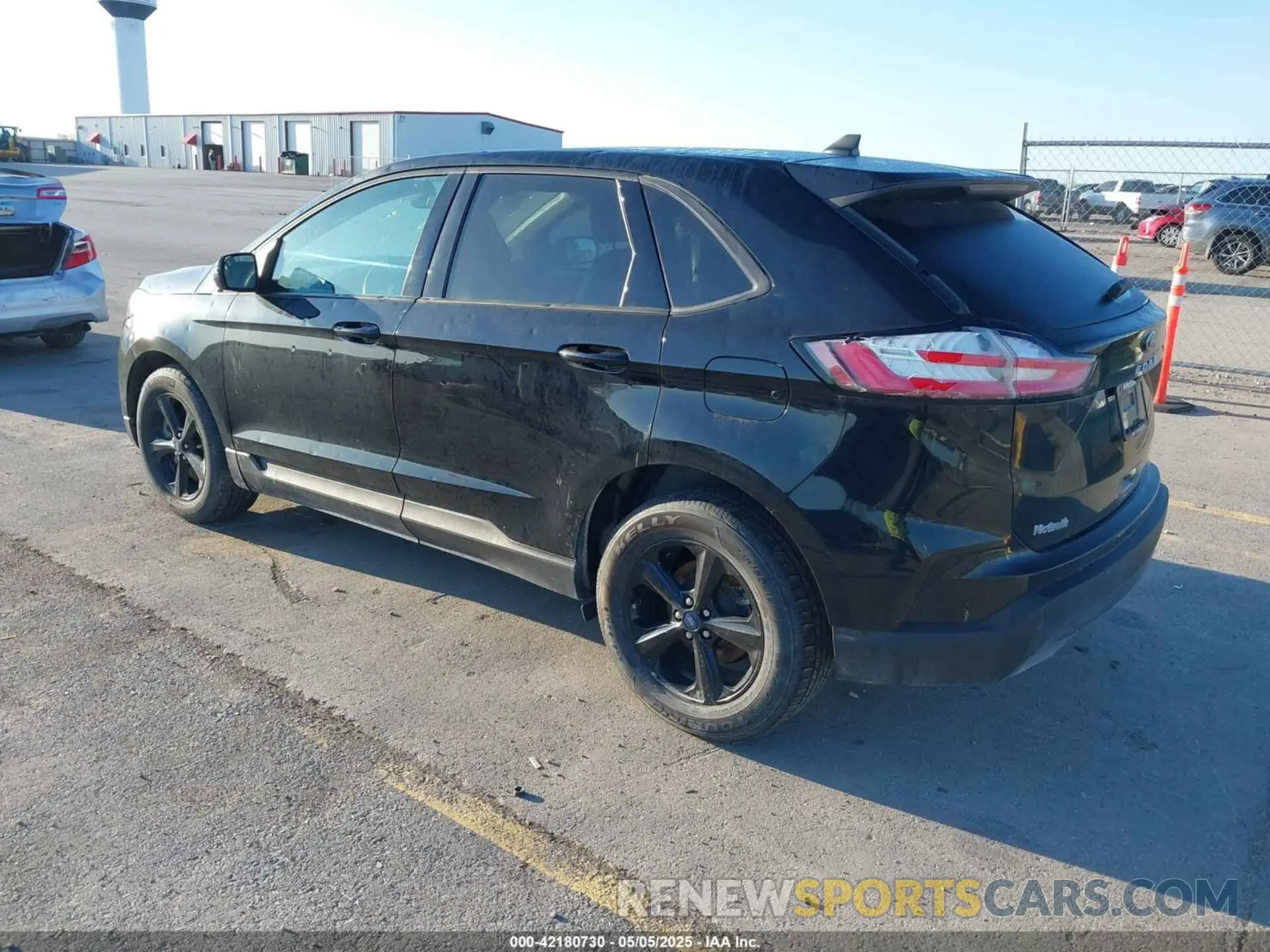 3 Фотография поврежденного автомобиля 2FMPK3G90MBA18643 FORD EDGE 2021