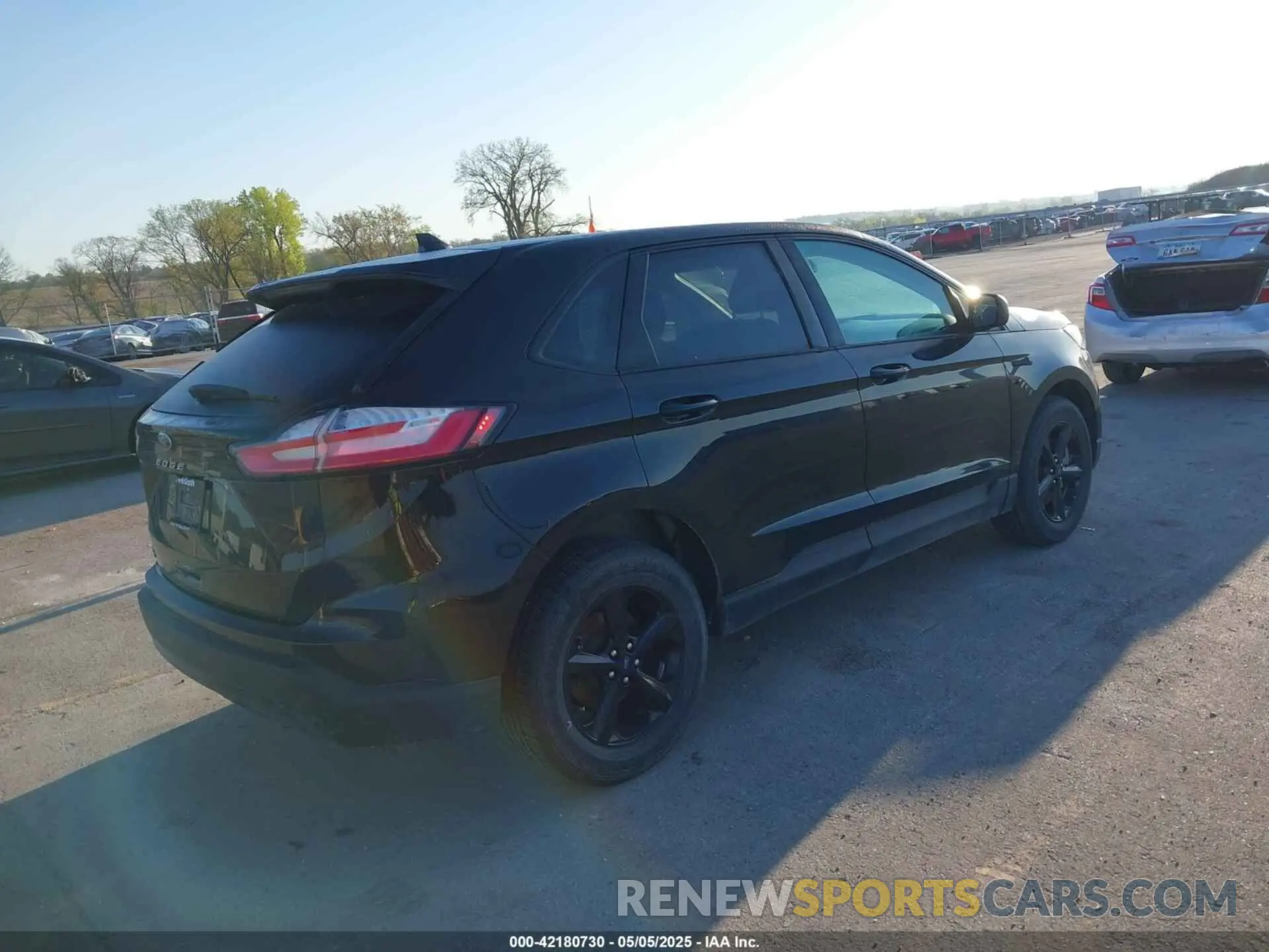 4 Фотография поврежденного автомобиля 2FMPK3G90MBA18643 FORD EDGE 2021