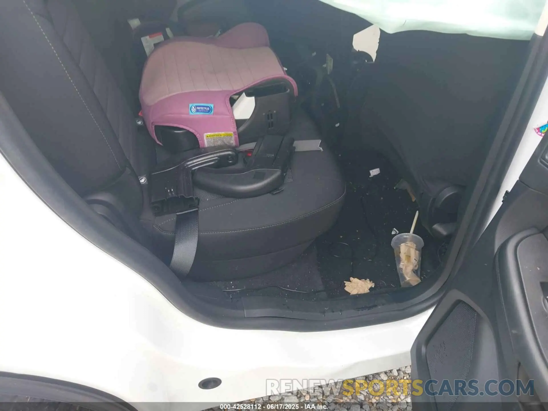 8 Photograph of a damaged car 2FMPK3G93MBA23139 FORD EDGE 2021