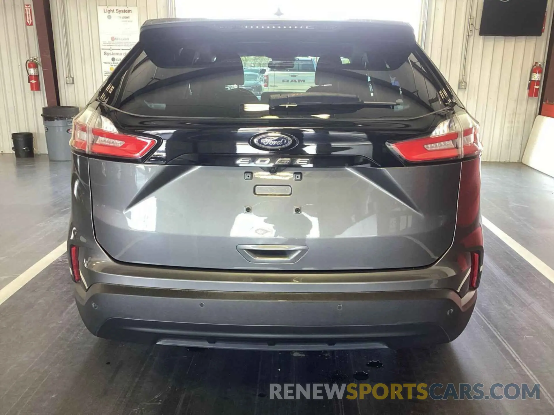 6 Photograph of a damaged car 2FMPK3G94MBA22596 FORD EDGE 2021