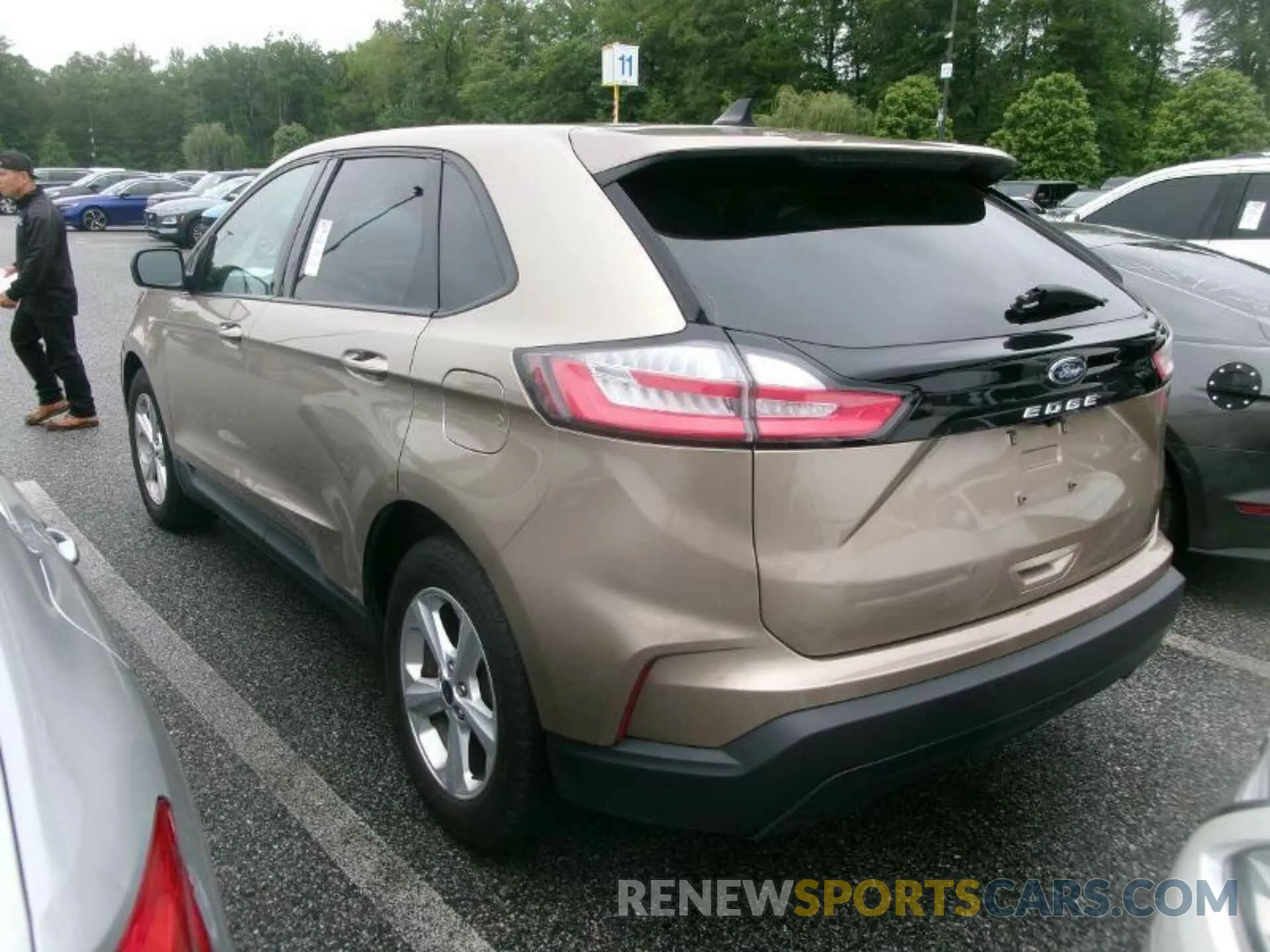 17 Photograph of a damaged car 2FMPK3G95MBA47989 FORD EDGE 2021