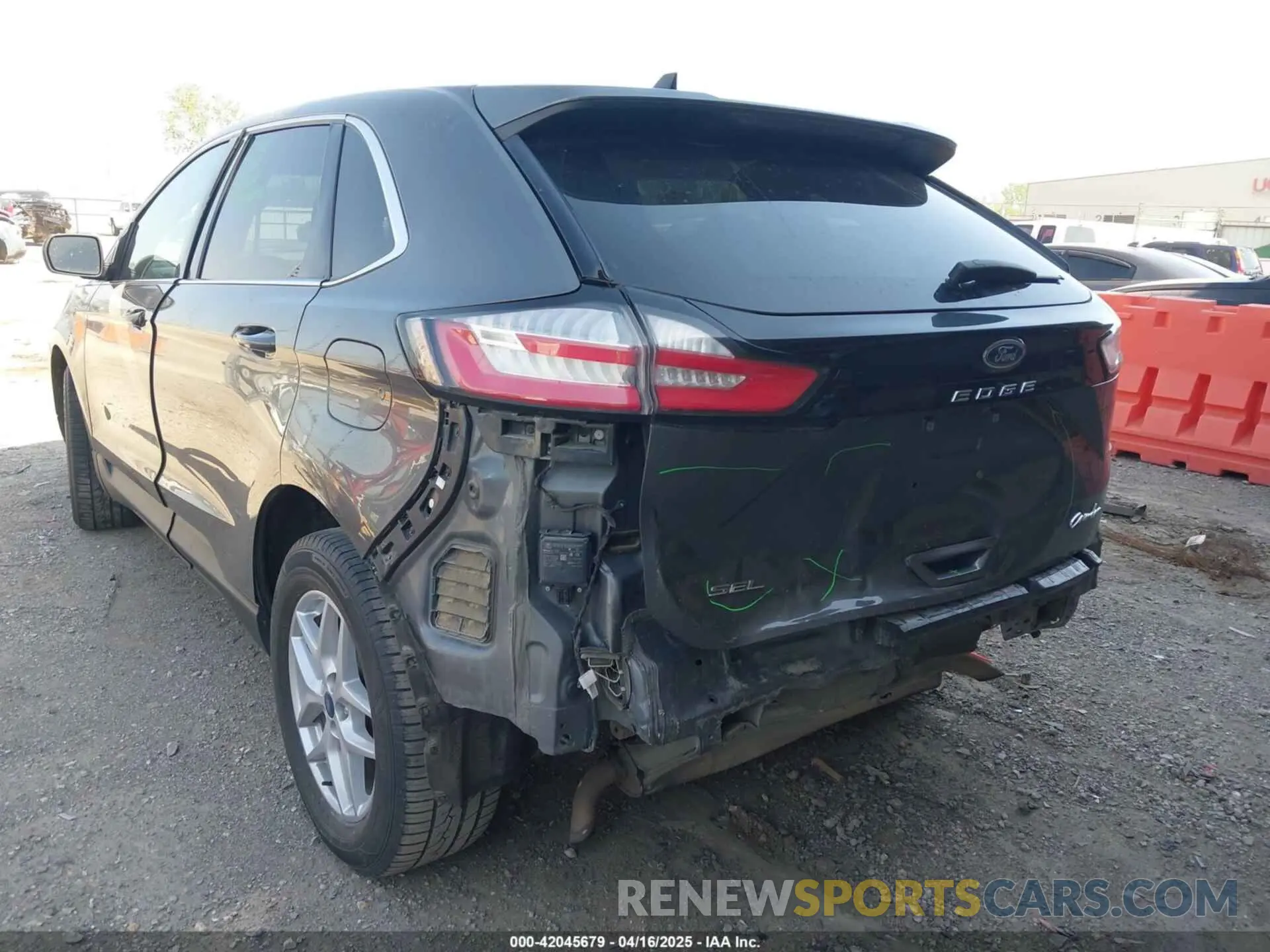3 Фотография поврежденного автомобиля 2FMPK3J91MBA25335 FORD EDGE 2021