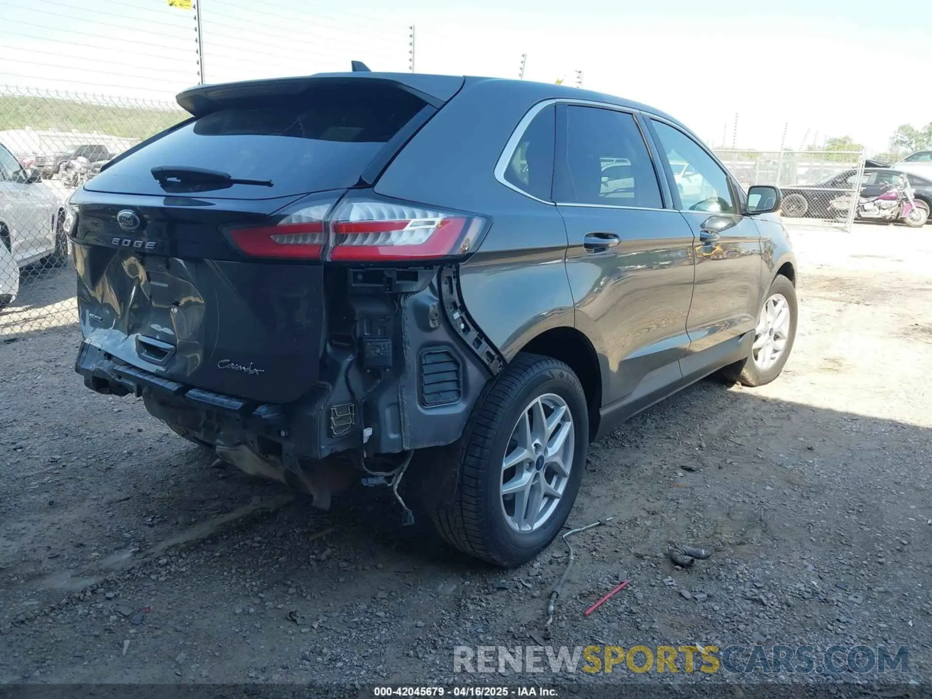 4 Фотография поврежденного автомобиля 2FMPK3J91MBA25335 FORD EDGE 2021