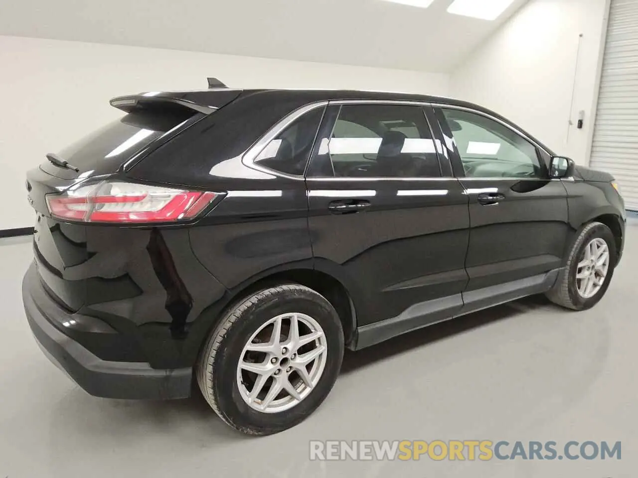 3 Фотография поврежденного автомобиля 2FMPK3J97MBA06126 FORD EDGE 2021