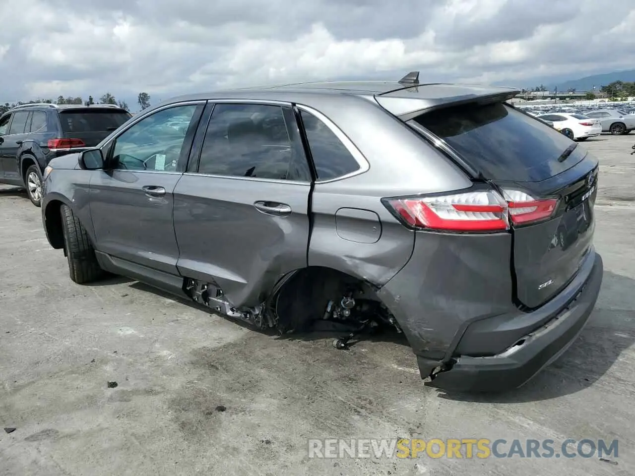 2 Фотография поврежденного автомобиля 2FMPK3J98MBA13327 FORD EDGE 2021