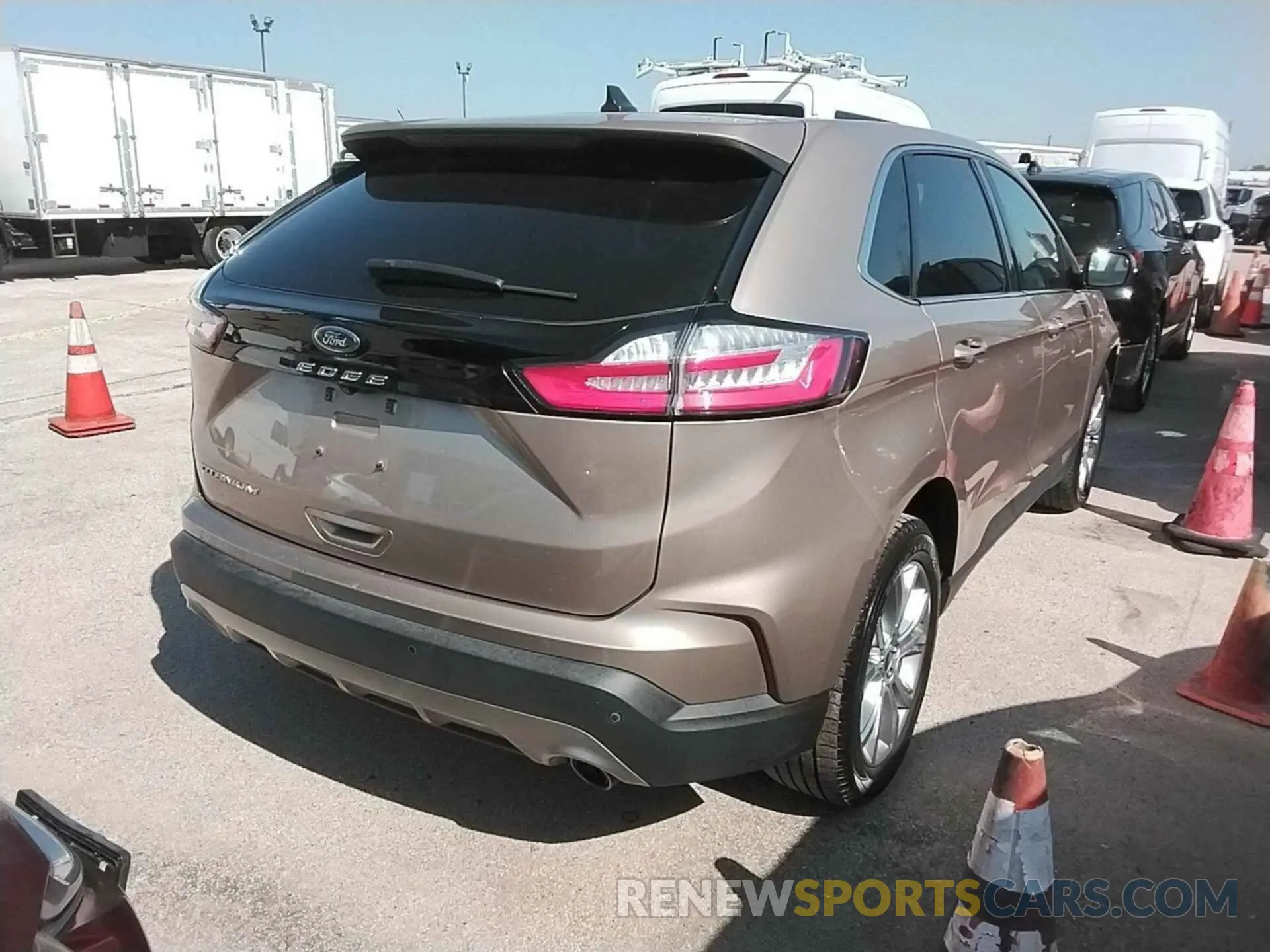 11 Фотография поврежденного автомобиля 2FMPK3K93MBA50462 FORD EDGE 2021