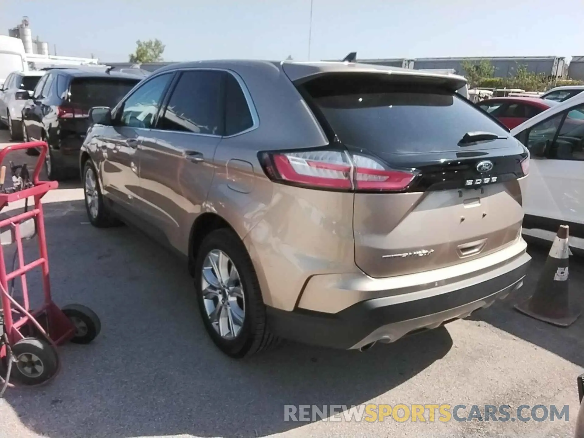 7 Фотография поврежденного автомобиля 2FMPK3K93MBA50462 FORD EDGE 2021