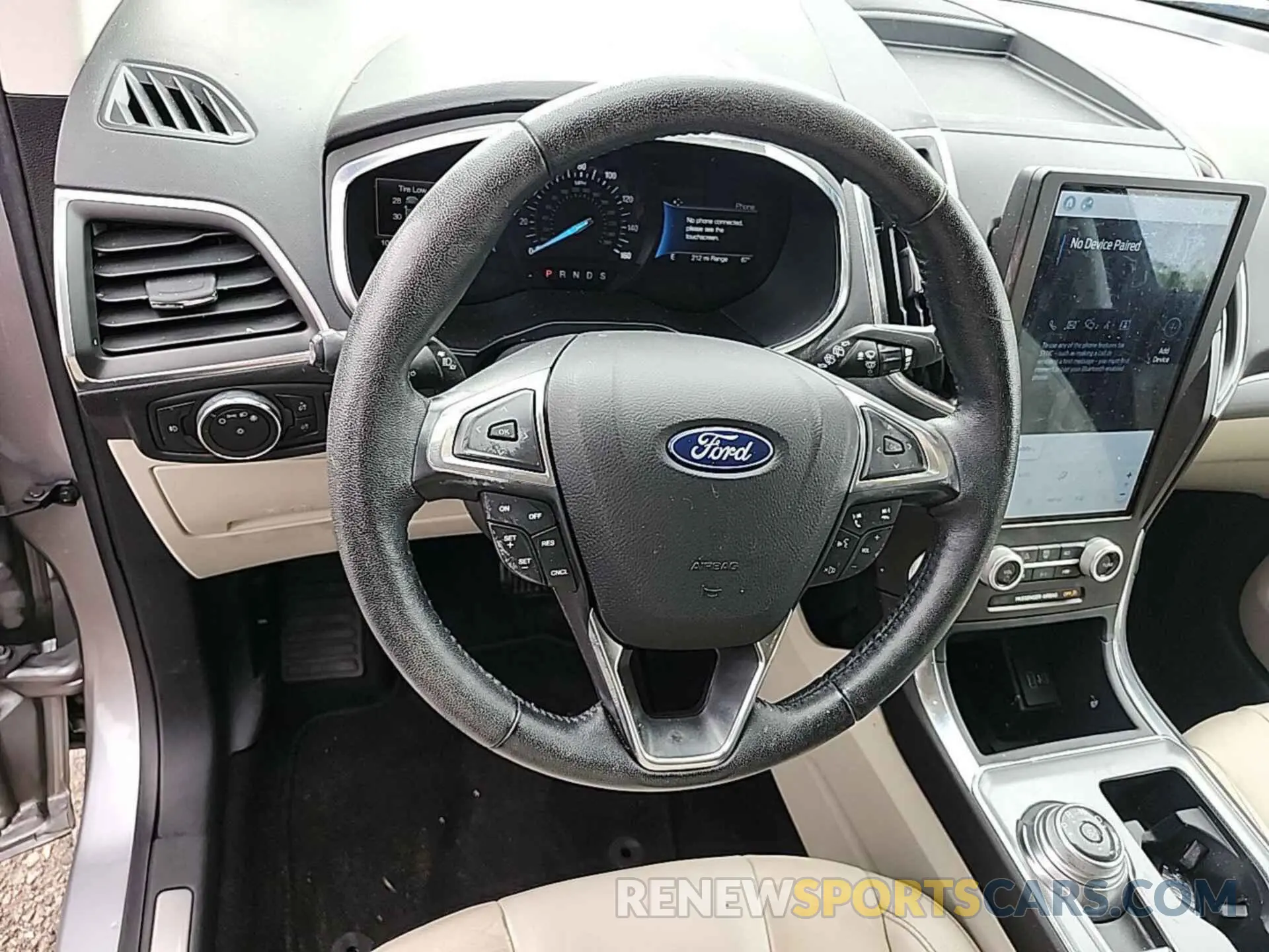 37 Photograph of a damaged car 2FMPK3K9XMBA50703 FORD EDGE 2021