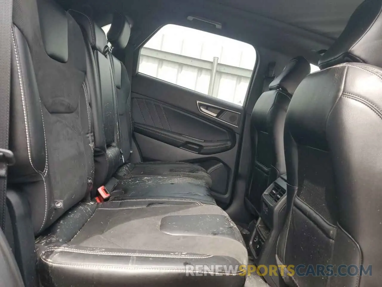 11 Photograph of a damaged car 2FMPK4AP3MBA51620 FORD EDGE 2021