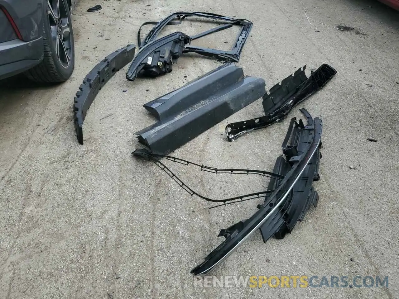 13 Photograph of a damaged car 2FMPK4AP3MBA51620 FORD EDGE 2021