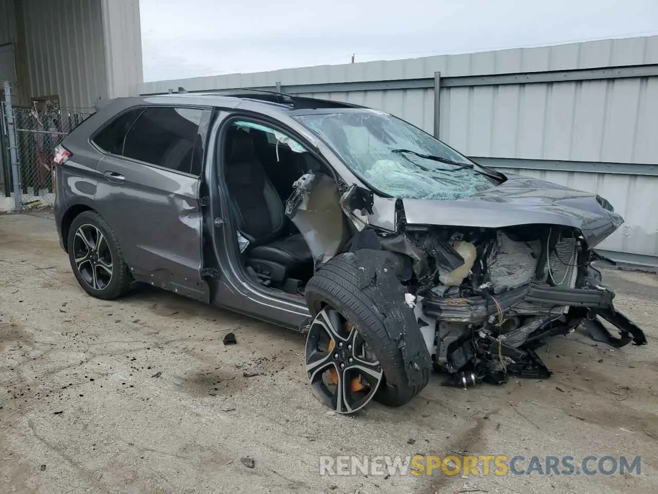 4 Photograph of a damaged car 2FMPK4AP3MBA51620 FORD EDGE 2021
