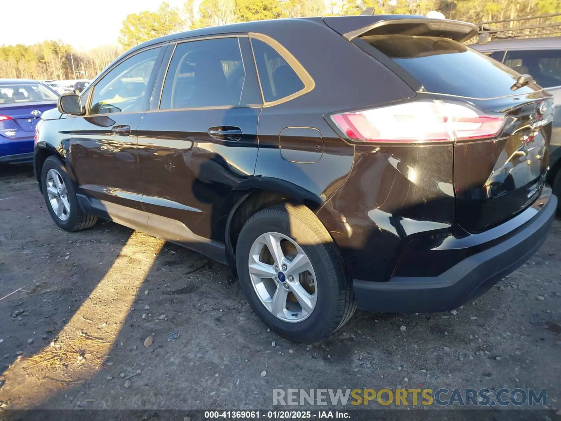 3 Photograph of a damaged car 2FMPK4G91MBA46022 FORD EDGE 2021
