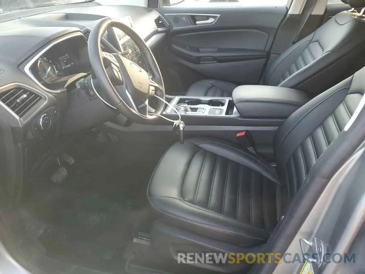 7 Фотография поврежденного автомобиля 2FMPK4J90MBA40902 FORD EDGE 2021