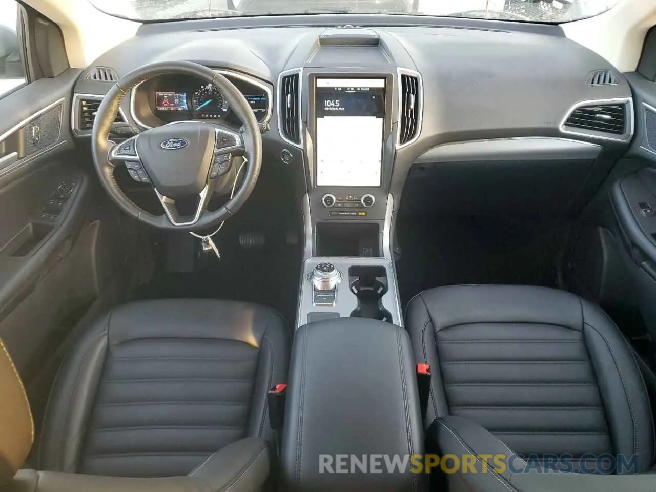 8 Фотография поврежденного автомобиля 2FMPK4J90MBA40902 FORD EDGE 2021