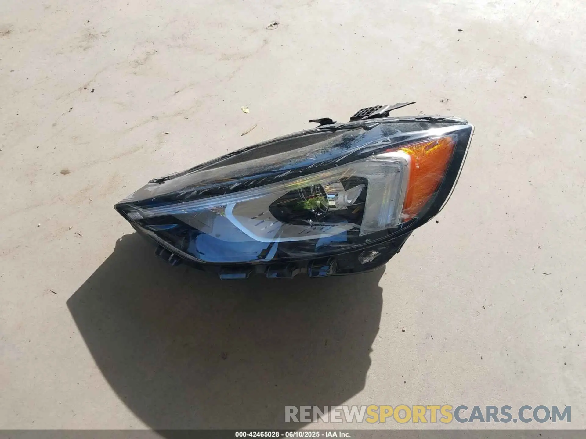 12 Photograph of a damaged car 2FMPK4J91MBA09397 FORD EDGE 2021