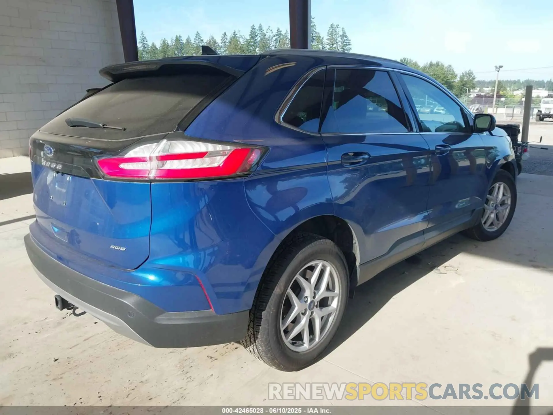 4 Photograph of a damaged car 2FMPK4J91MBA09397 FORD EDGE 2021