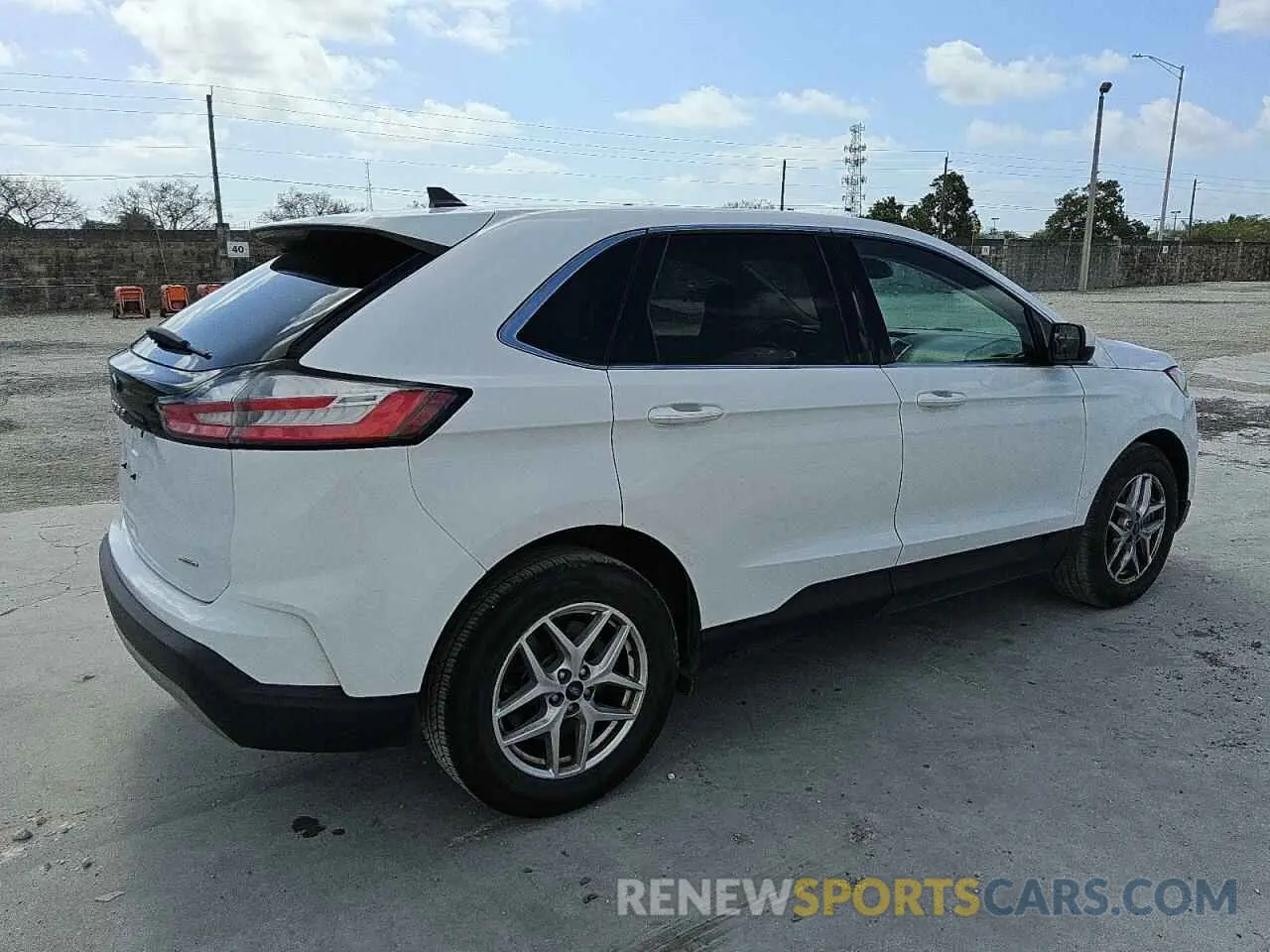 3 Фотография поврежденного автомобиля 2FMPK4J92MBA05634 FORD EDGE 2021