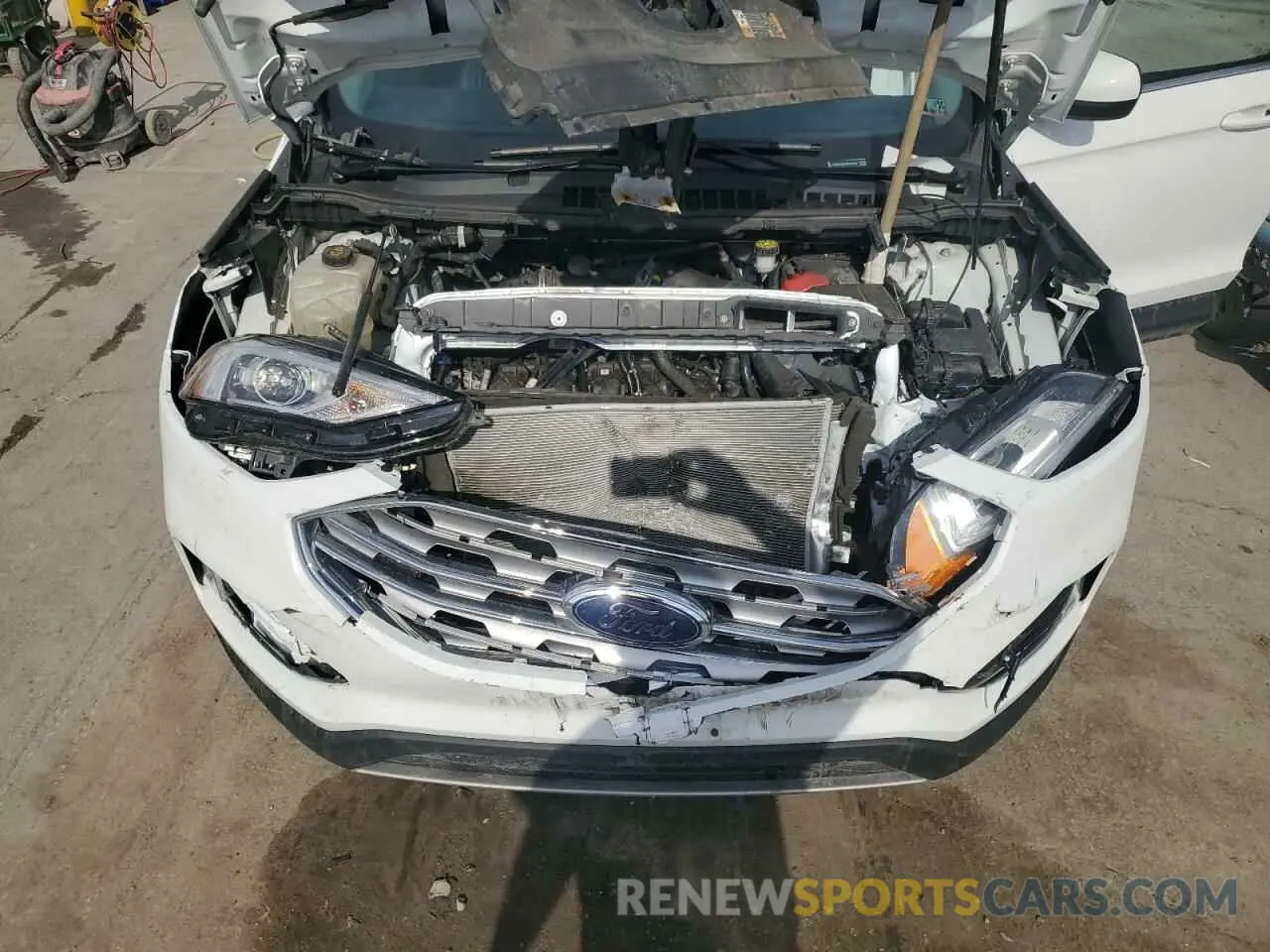 13 Photograph of a damaged car 2FMPK4J92MBA13619 FORD EDGE 2021