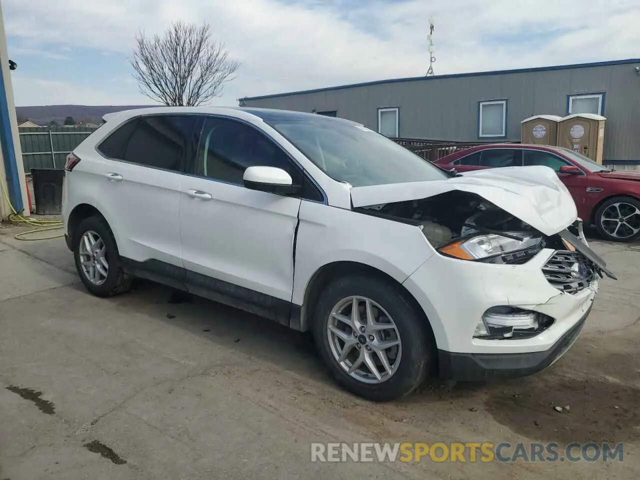 4 Photograph of a damaged car 2FMPK4J92MBA13619 FORD EDGE 2021