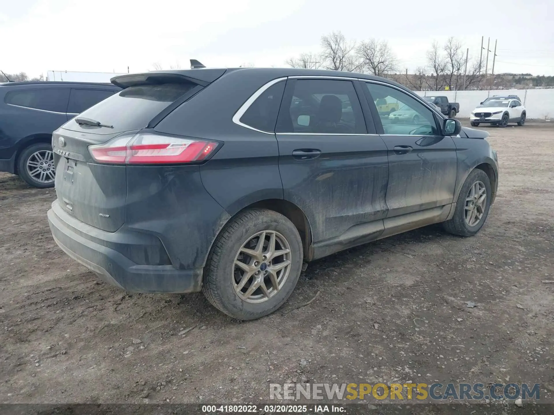 4 Photograph of a damaged car 2FMPK4J93MBA05027 FORD EDGE 2021