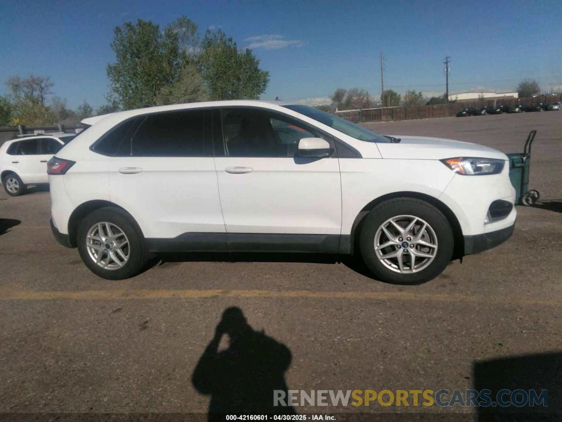 13 Photograph of a damaged car 2FMPK4J94MBA50154 FORD EDGE 2021