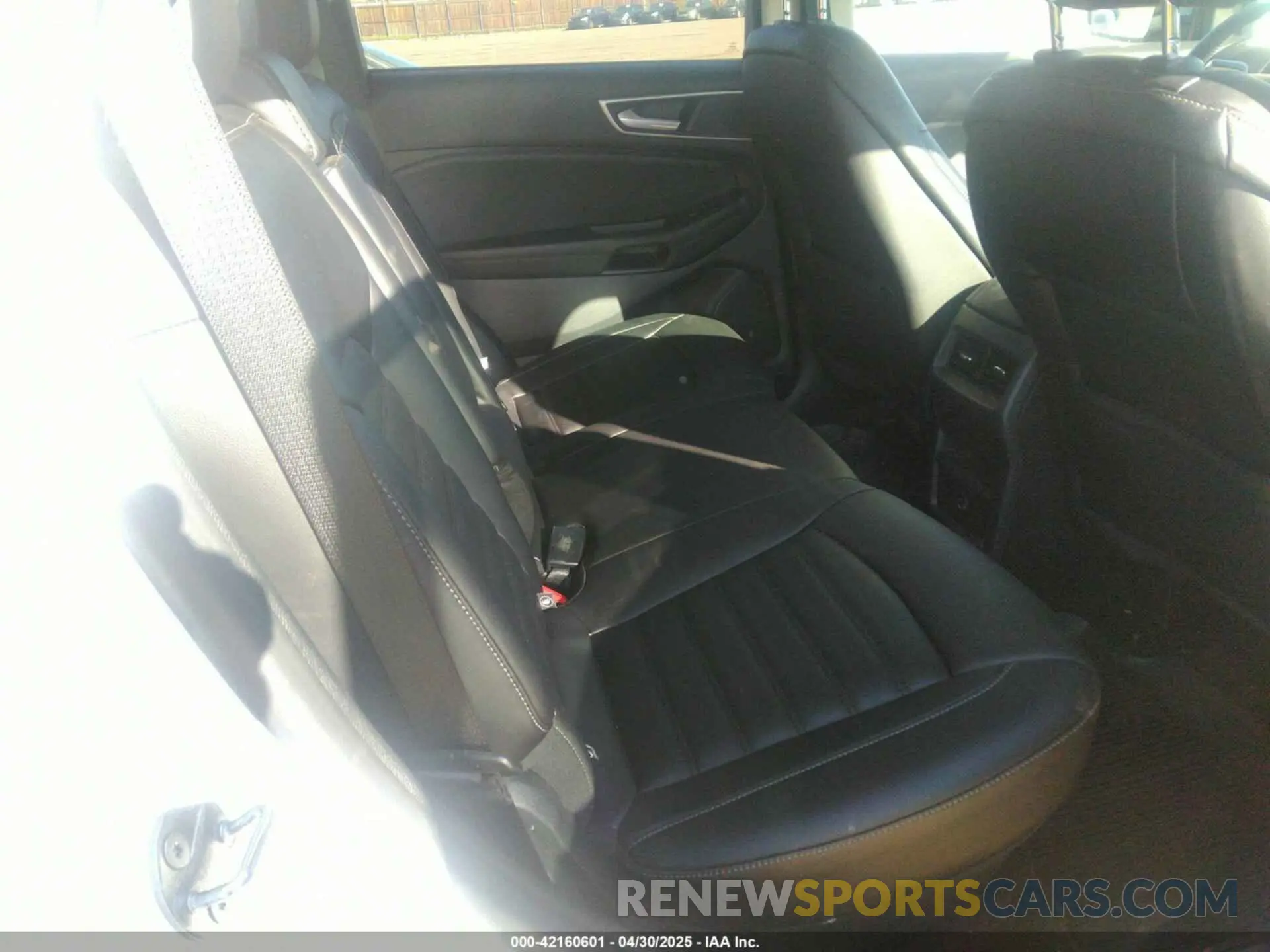 8 Photograph of a damaged car 2FMPK4J94MBA50154 FORD EDGE 2021