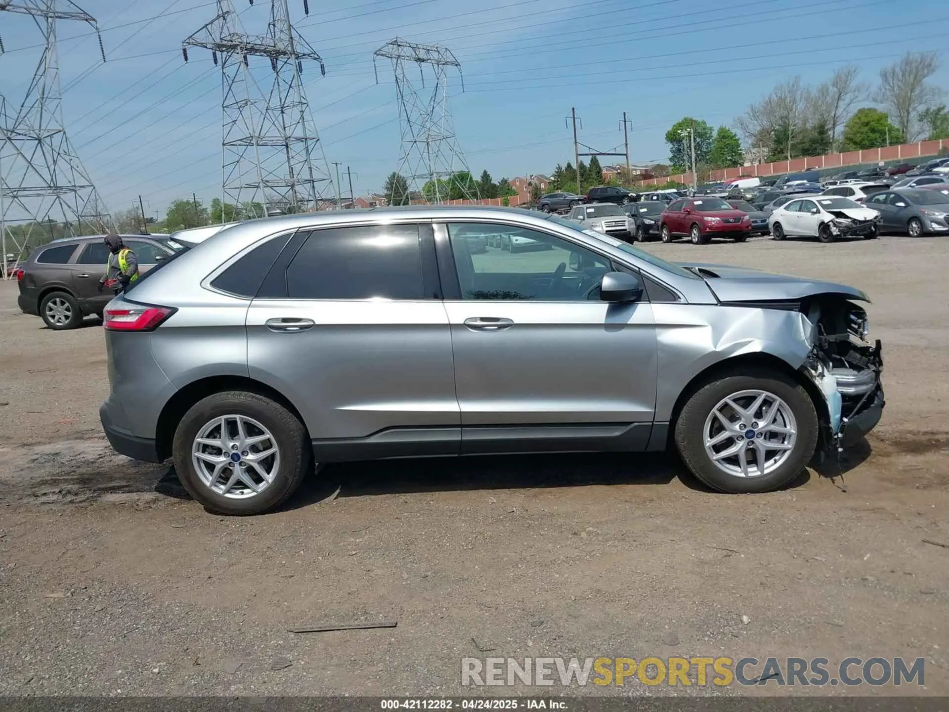 14 Photograph of a damaged car 2FMPK4J95MBA03957 FORD EDGE 2021