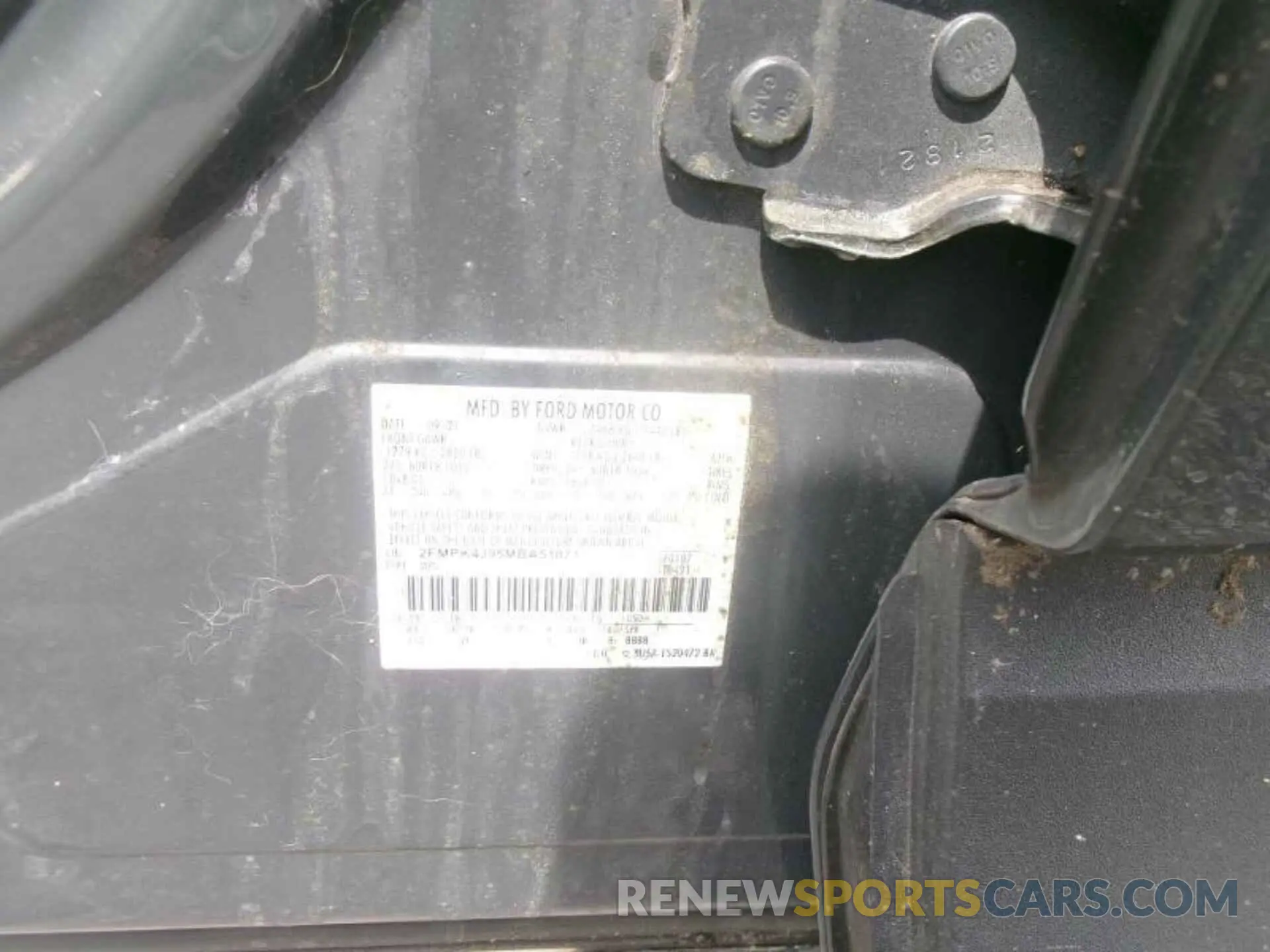 5 Photograph of a damaged car 2FMPK4J95MBA51071 FORD EDGE 2021