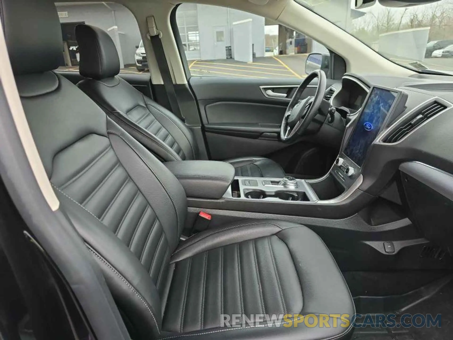 17 Photograph of a damaged car 2FMPK4J98MBA23488 FORD EDGE 2021