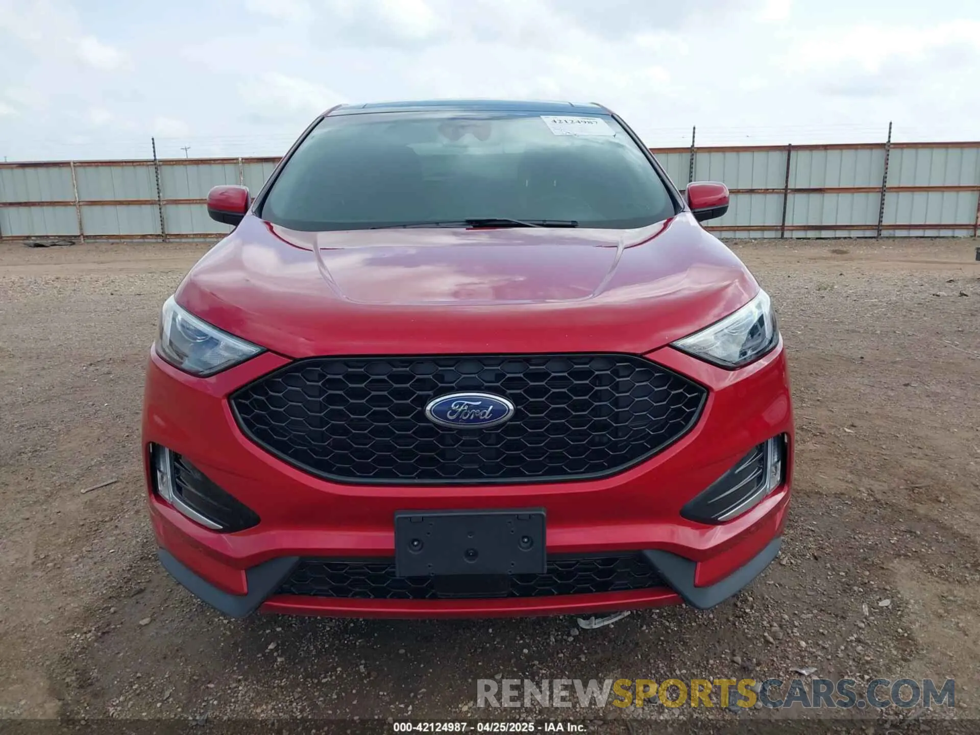 12 Photograph of a damaged car 2FMPK4J98MBA35737 FORD EDGE 2021