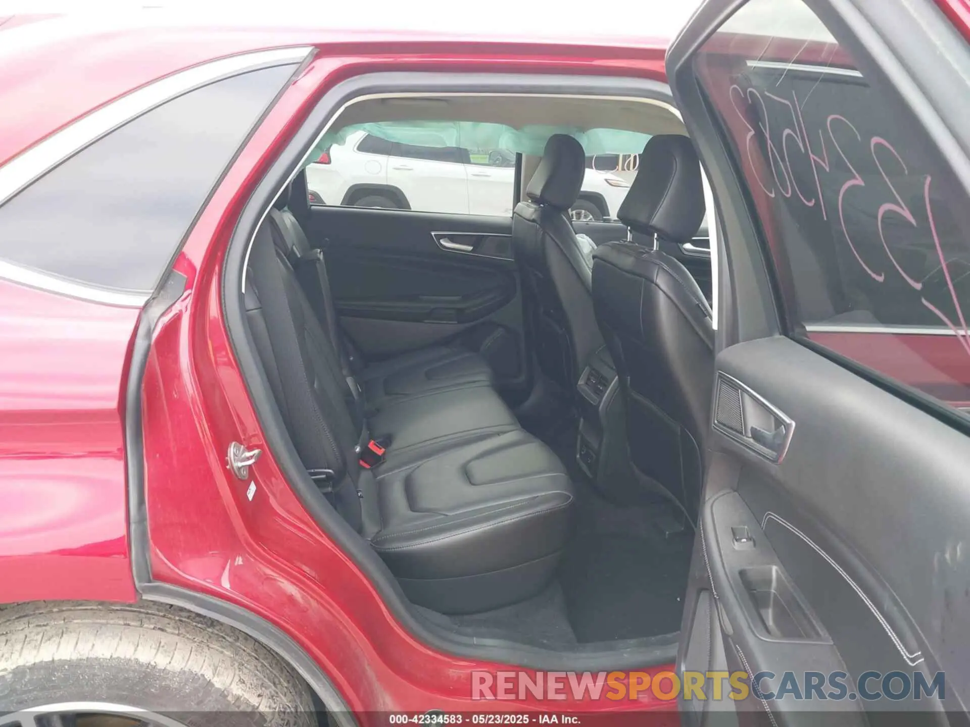 8 Фотография поврежденного автомобиля 2FMPK4K91MBA16896 FORD EDGE 2021