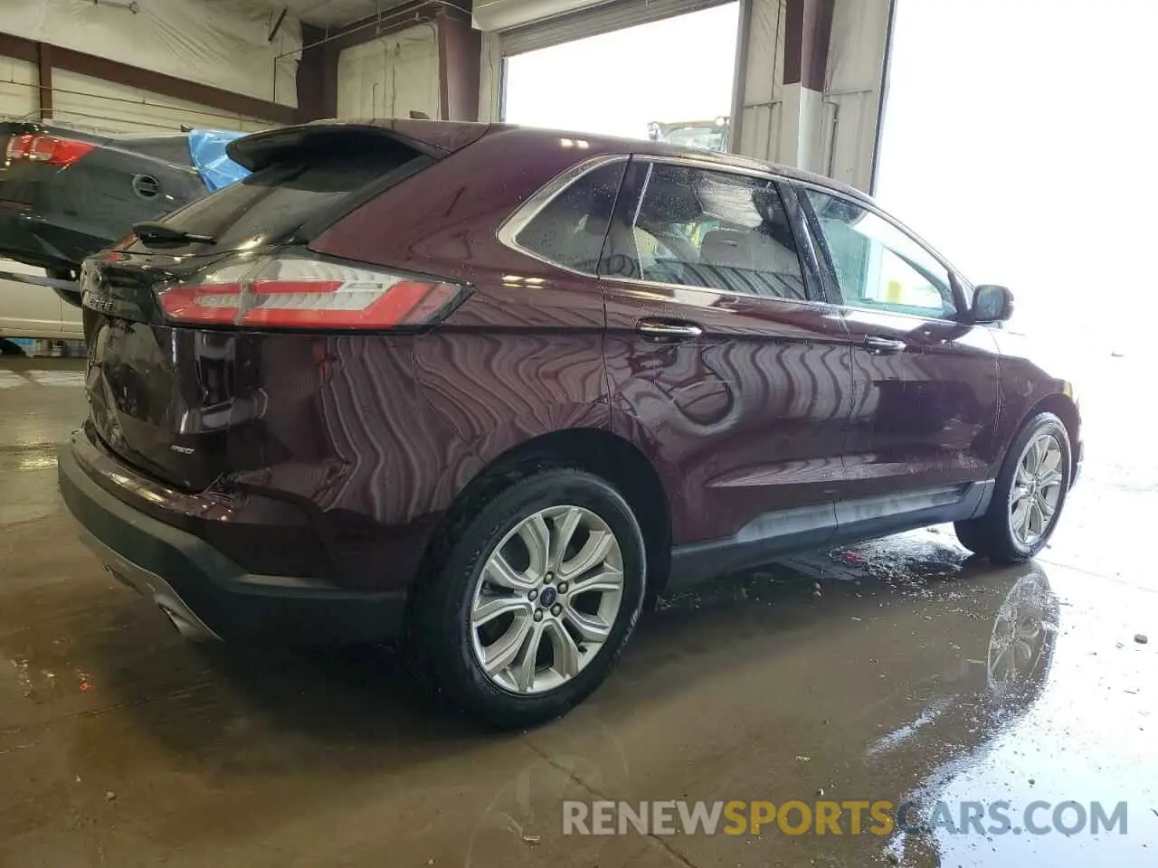 3 Photograph of a damaged car 2FMPK4K92MBA52077 FORD EDGE 2021