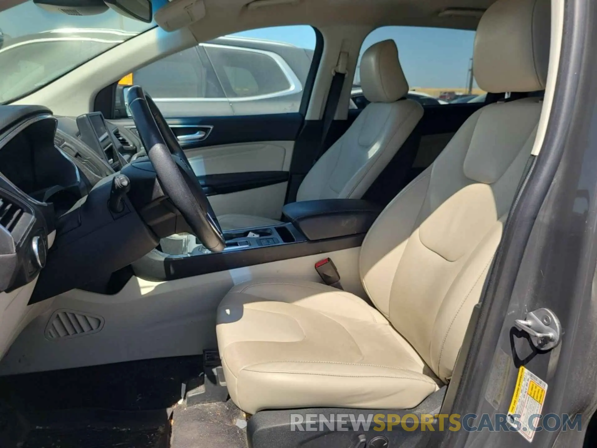 13 Фотография поврежденного автомобиля 2FMPK4K93MBA53738 FORD EDGE 2021