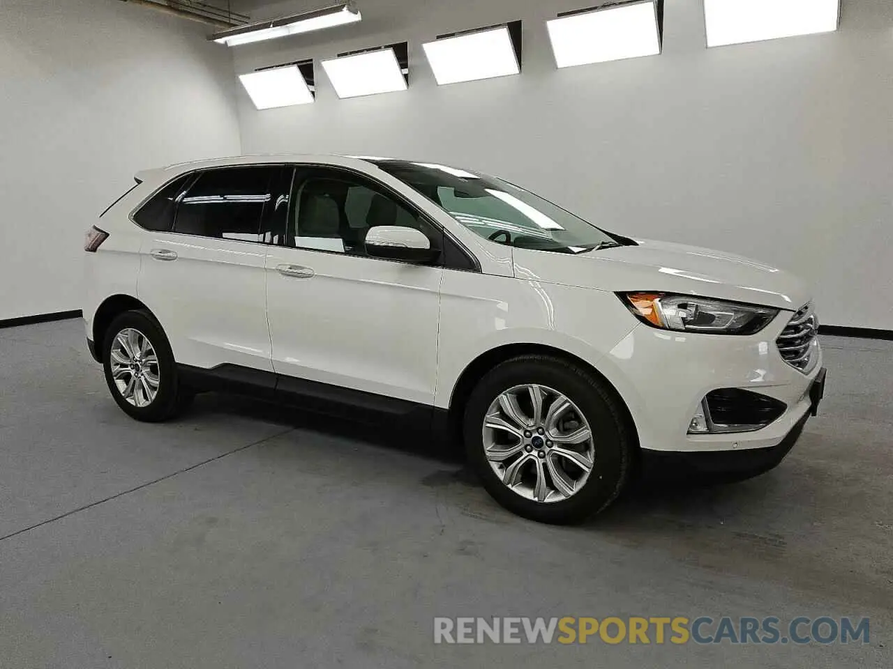 4 Photograph of a damaged car 2FMPK4K94MBA21087 FORD EDGE 2021