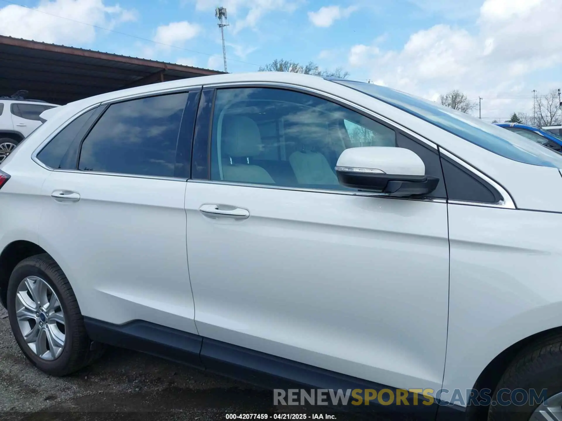 13 Photograph of a damaged car 2FMPK4K95MBA13998 FORD EDGE 2021