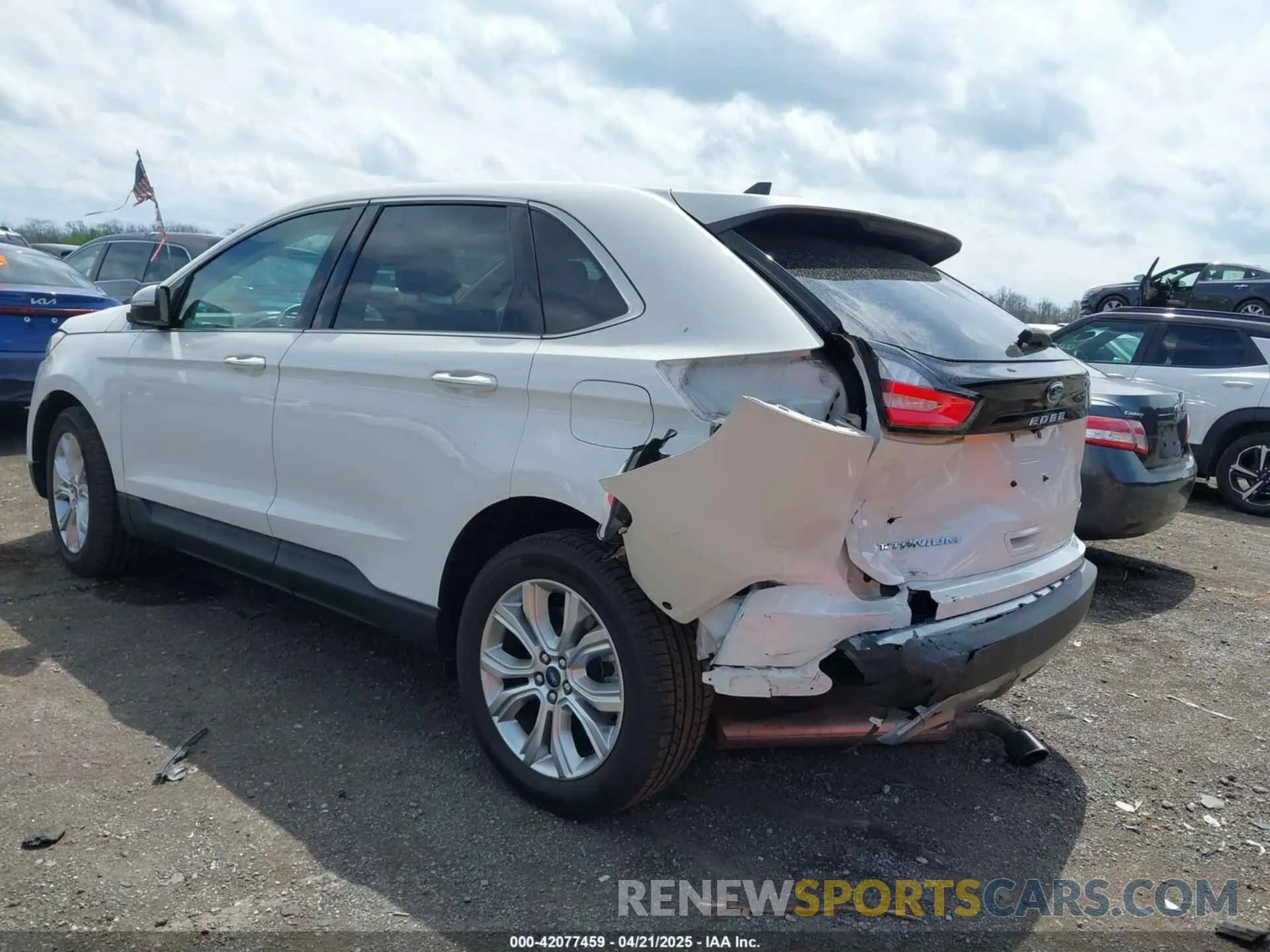3 Photograph of a damaged car 2FMPK4K95MBA13998 FORD EDGE 2021