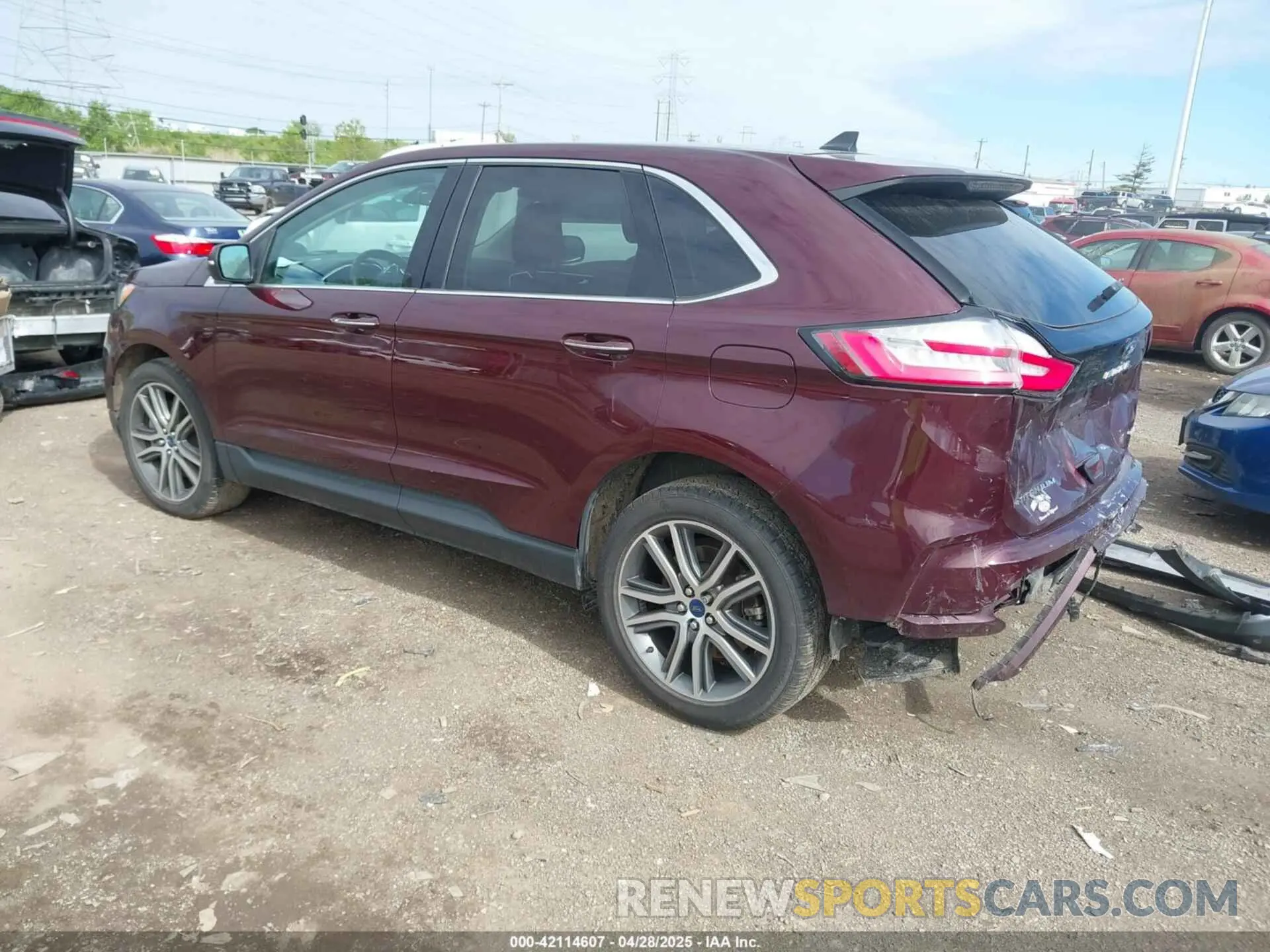 3 Фотография поврежденного автомобиля 2FMPK4K99MBA41965 FORD EDGE 2021