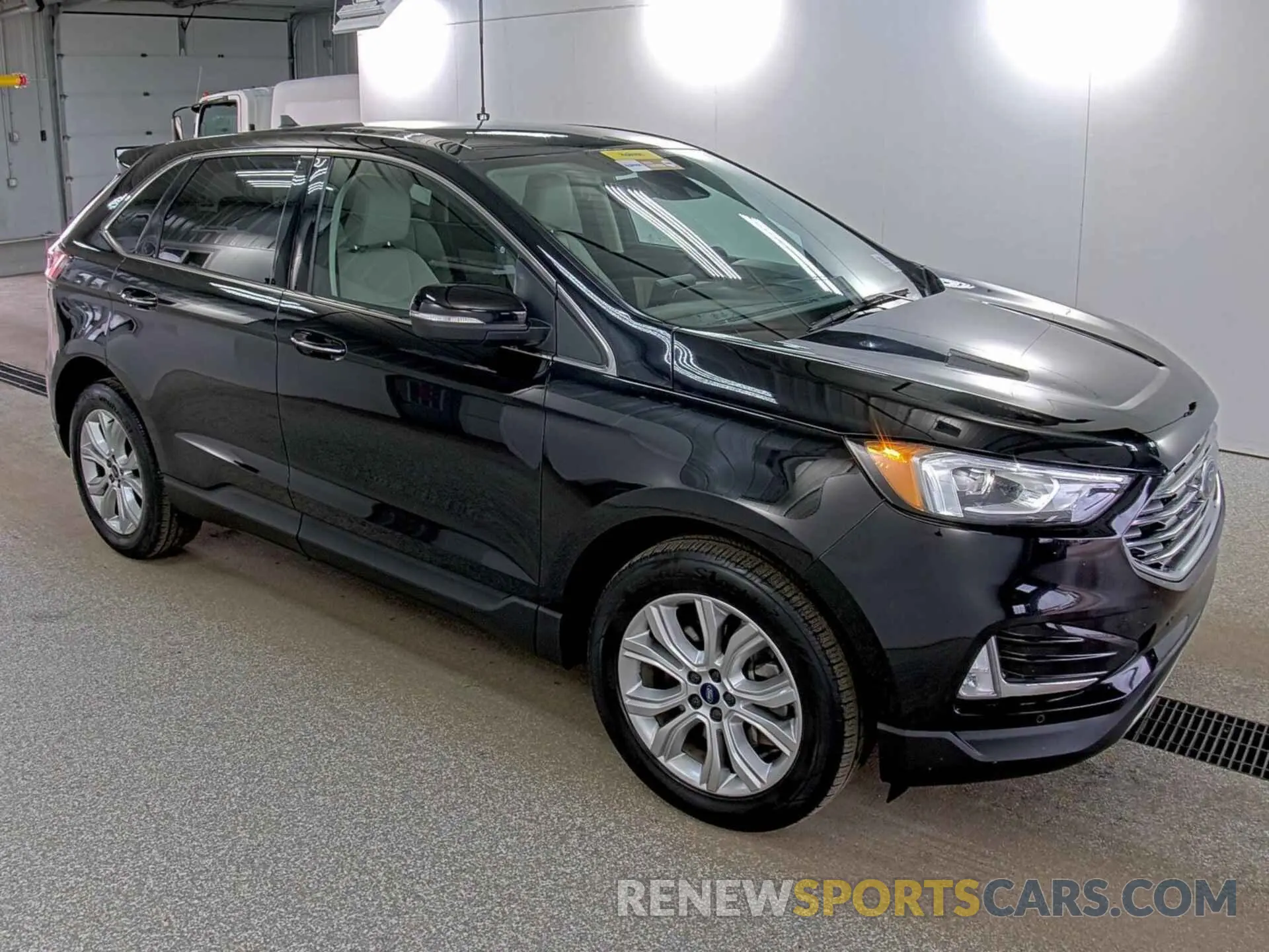 11 Photograph of a damaged car 2FMPK4K99MBA51606 FORD EDGE 2021