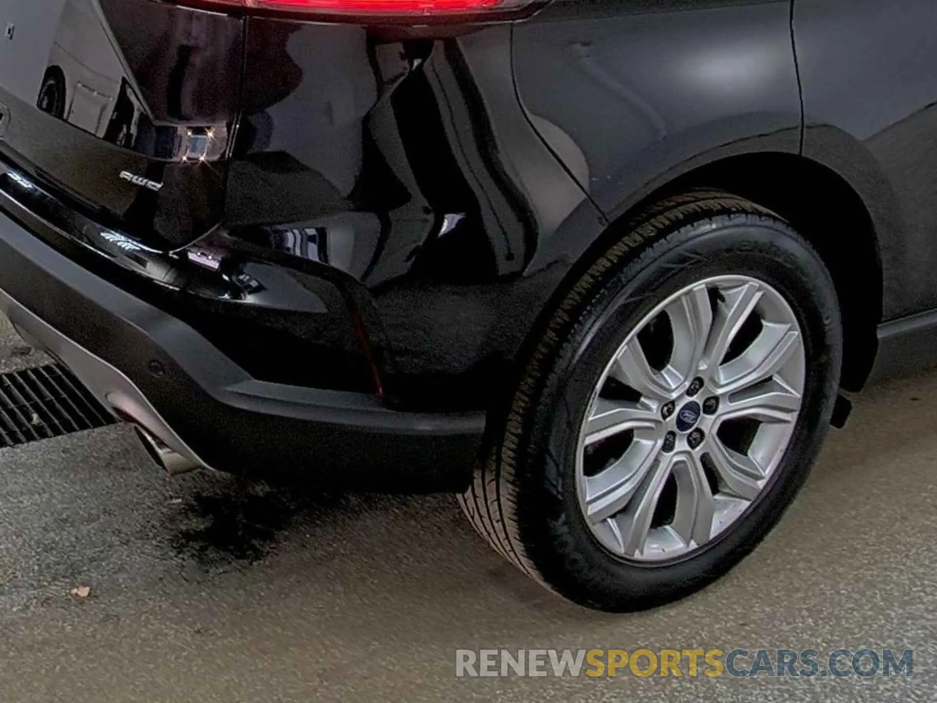 3 Photograph of a damaged car 2FMPK4K99MBA51606 FORD EDGE 2021