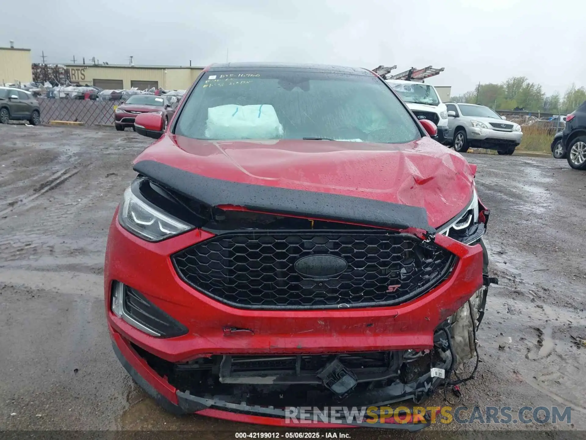12 Photograph of a damaged car 2FMPK4AP2NBA70287 FORD EDGE 2022