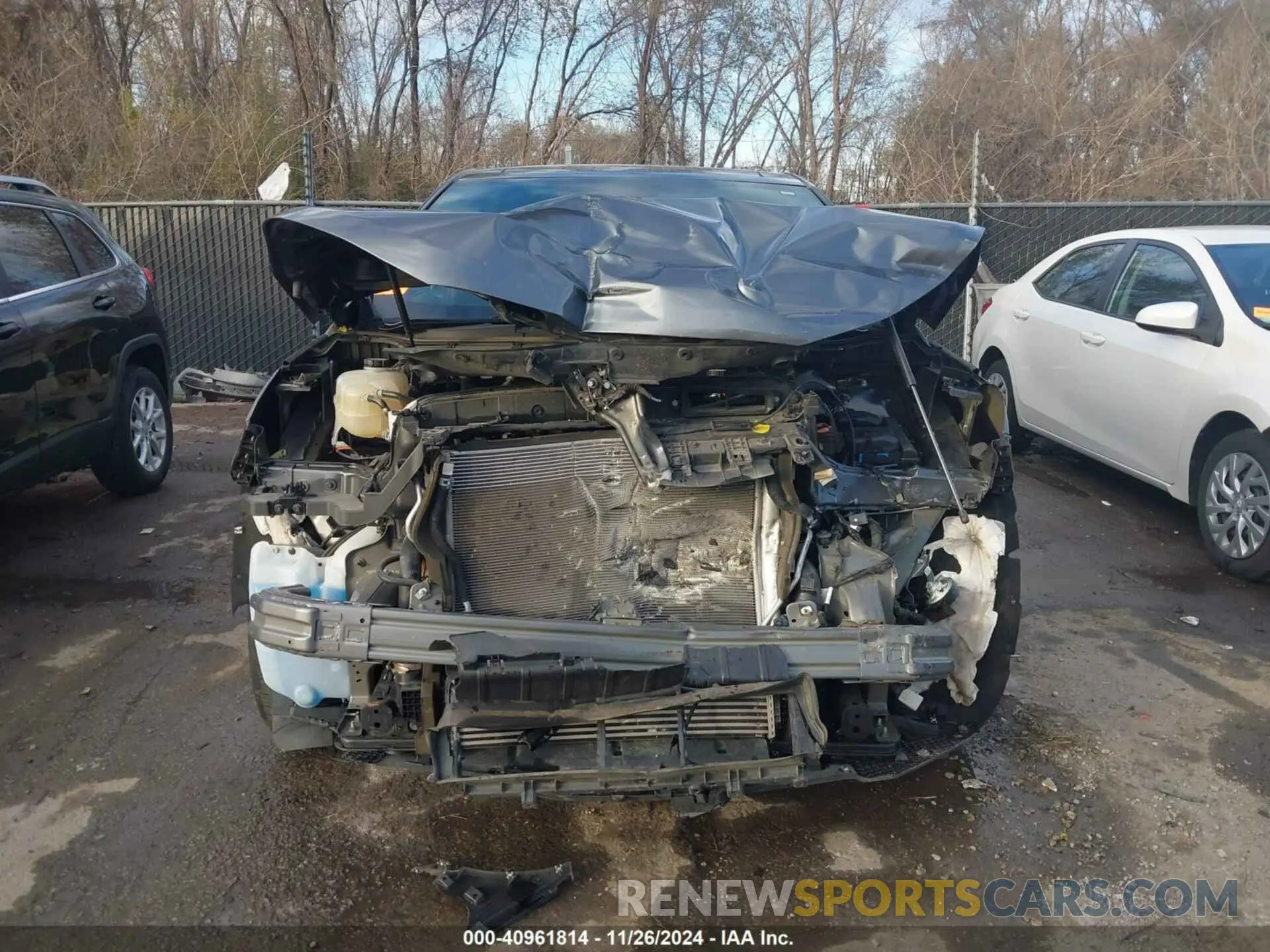 13 Photograph of a damaged car 2FMPK4AP3NBA56981 FORD EDGE 2022