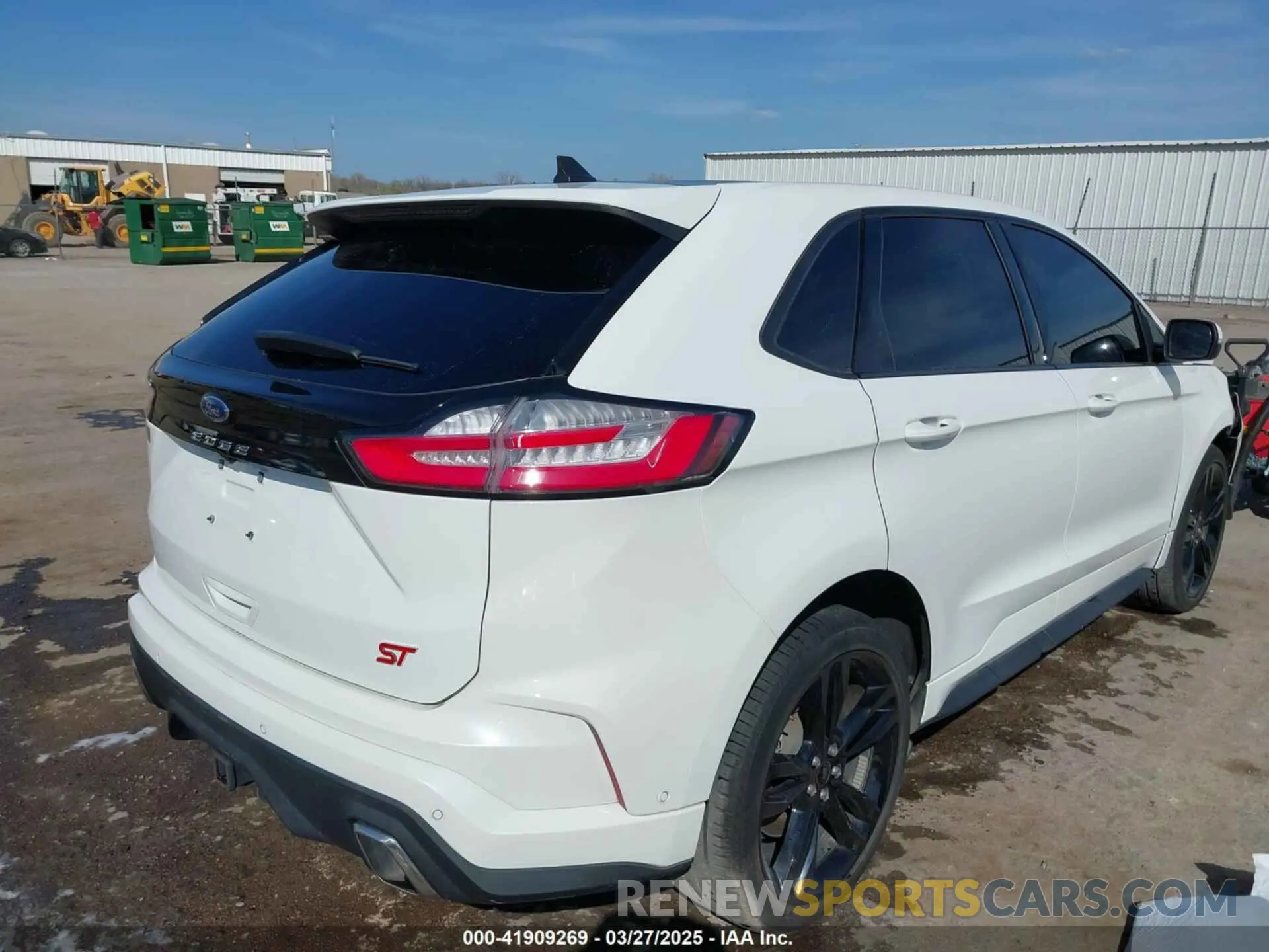 4 Photograph of a damaged car 2FMPK4AP7NBA19237 FORD EDGE 2022