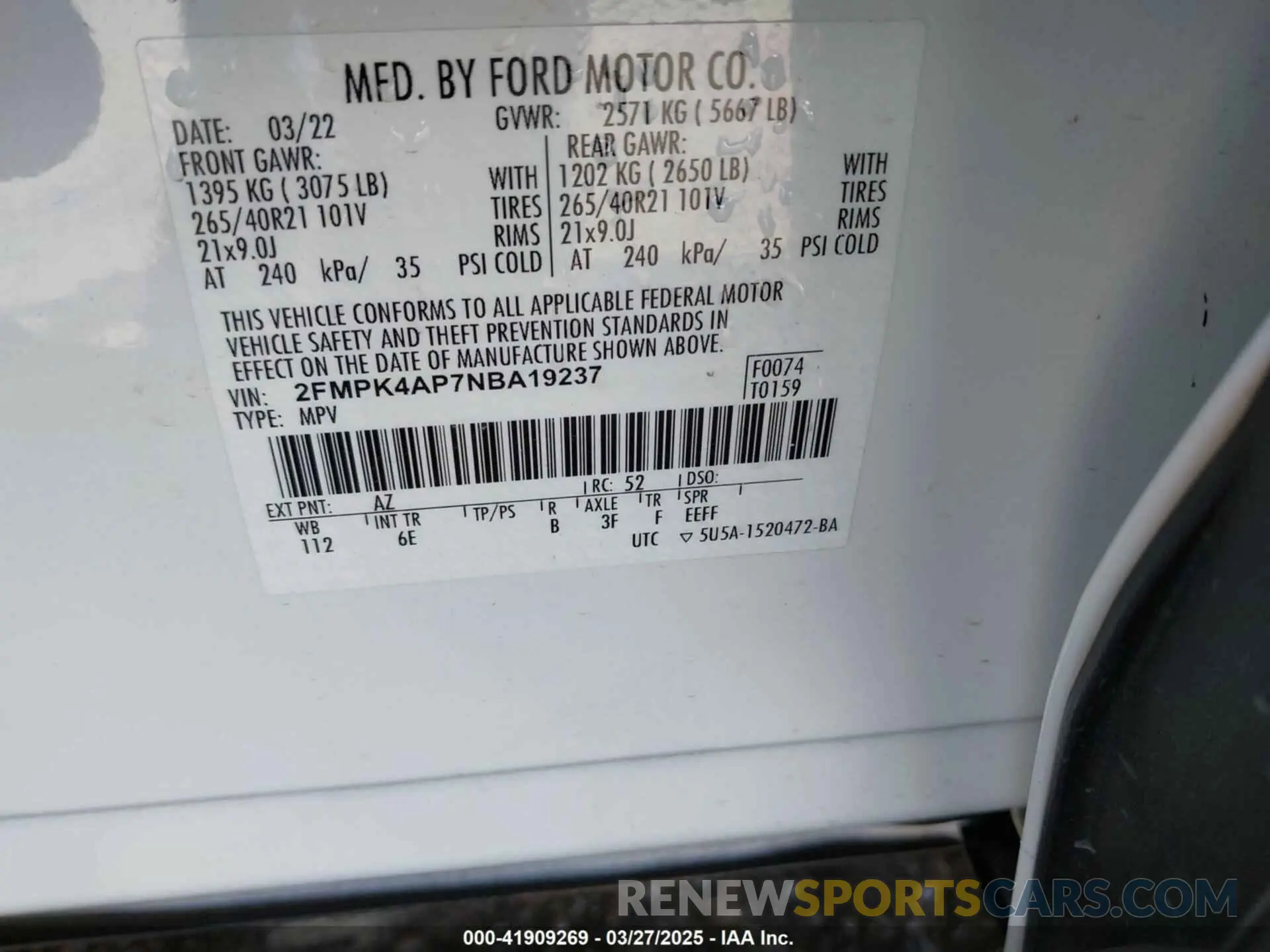 9 Photograph of a damaged car 2FMPK4AP7NBA19237 FORD EDGE 2022