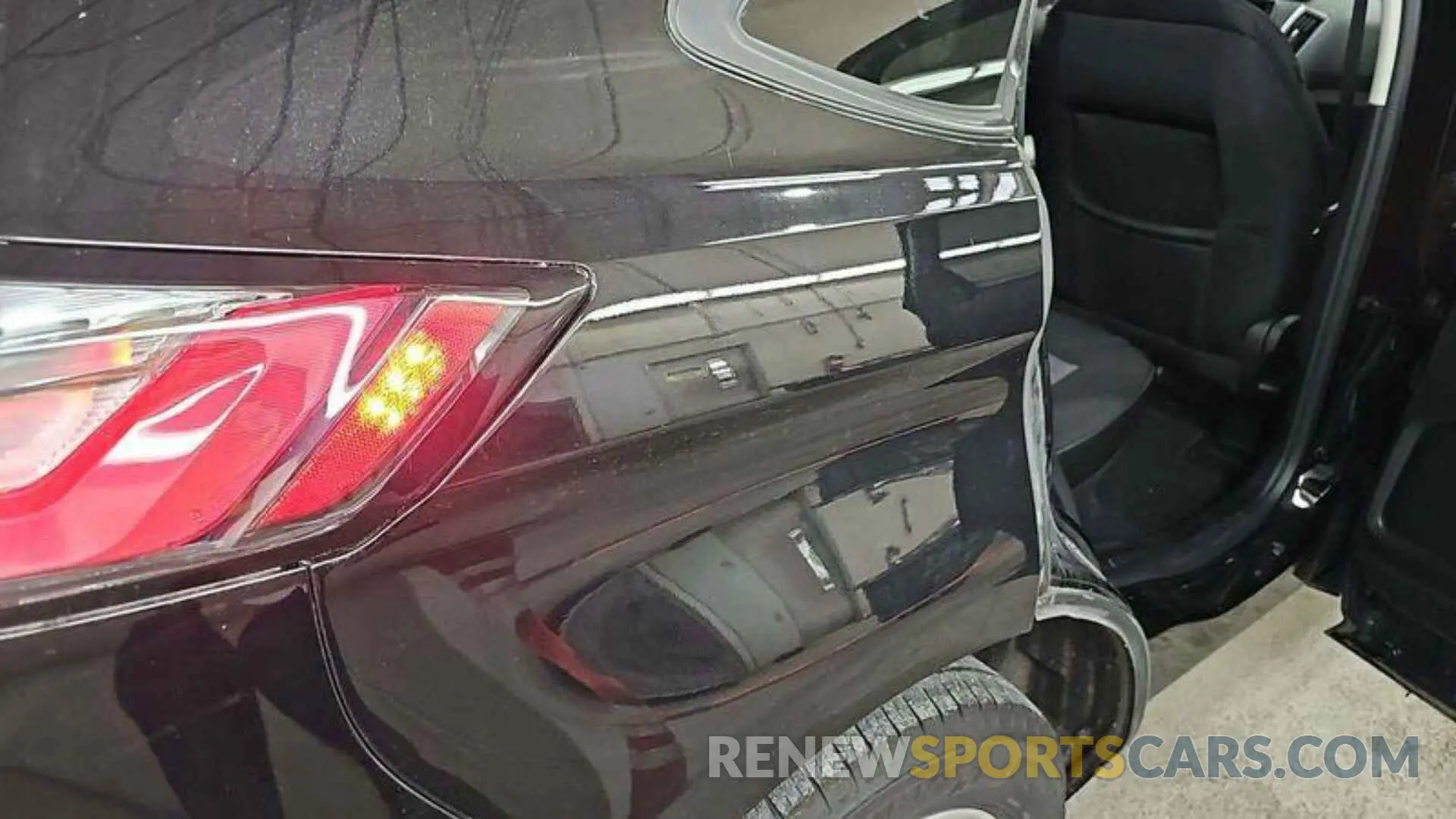 9 Фотография поврежденного автомобиля 2FMPK4G92NBA56494 FORD EDGE 2022