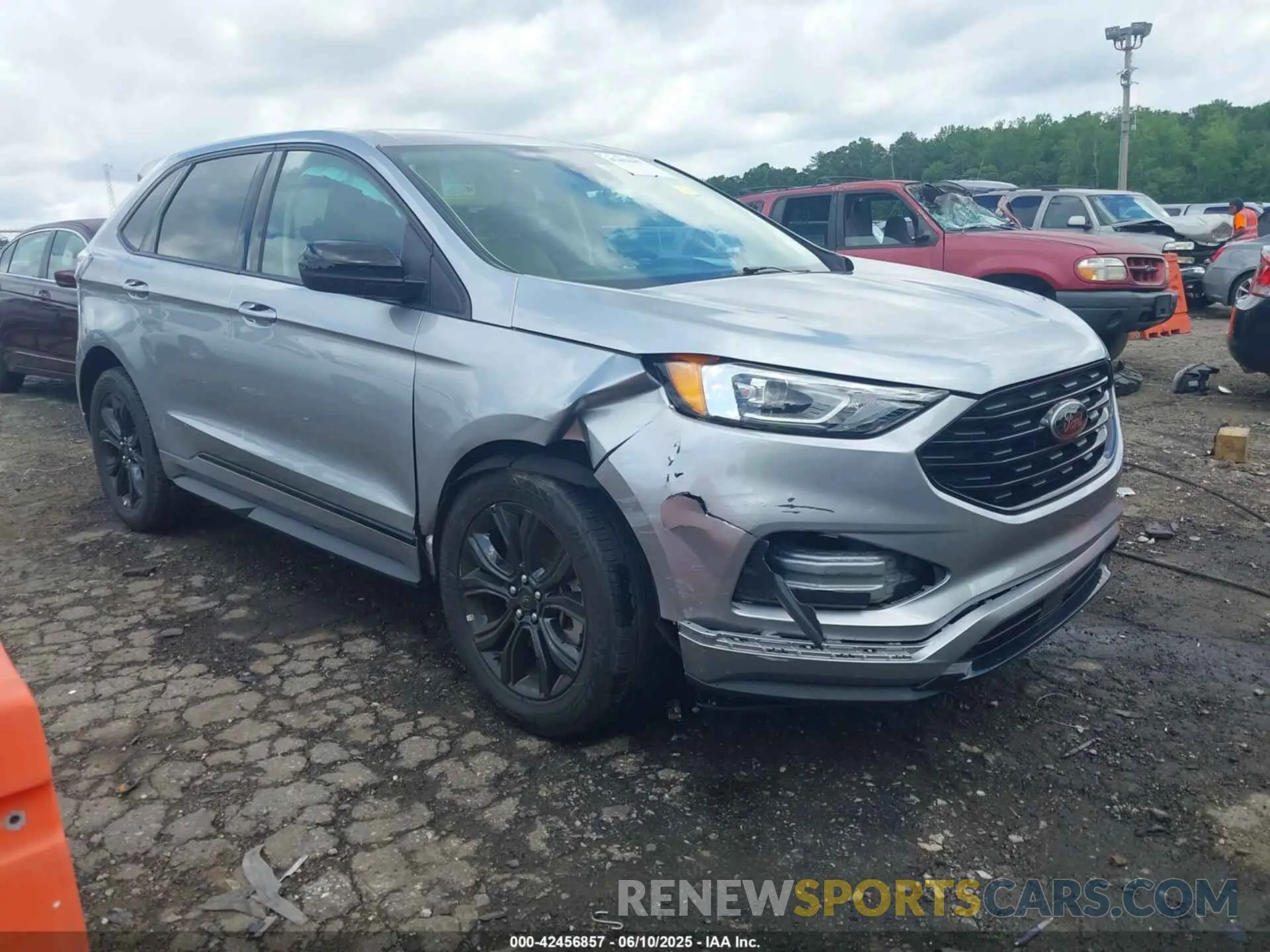 1 Photograph of a damaged car 2FMPK4G94NBB00382 FORD EDGE 2022