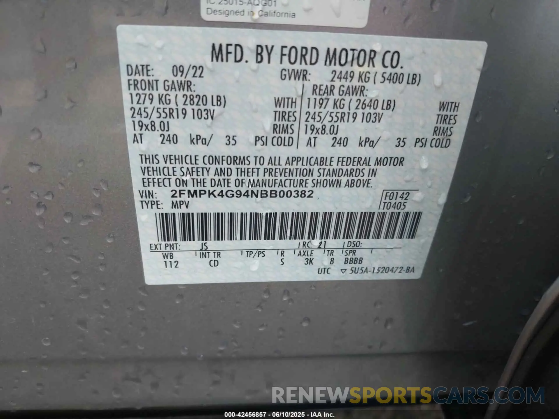 9 Photograph of a damaged car 2FMPK4G94NBB00382 FORD EDGE 2022