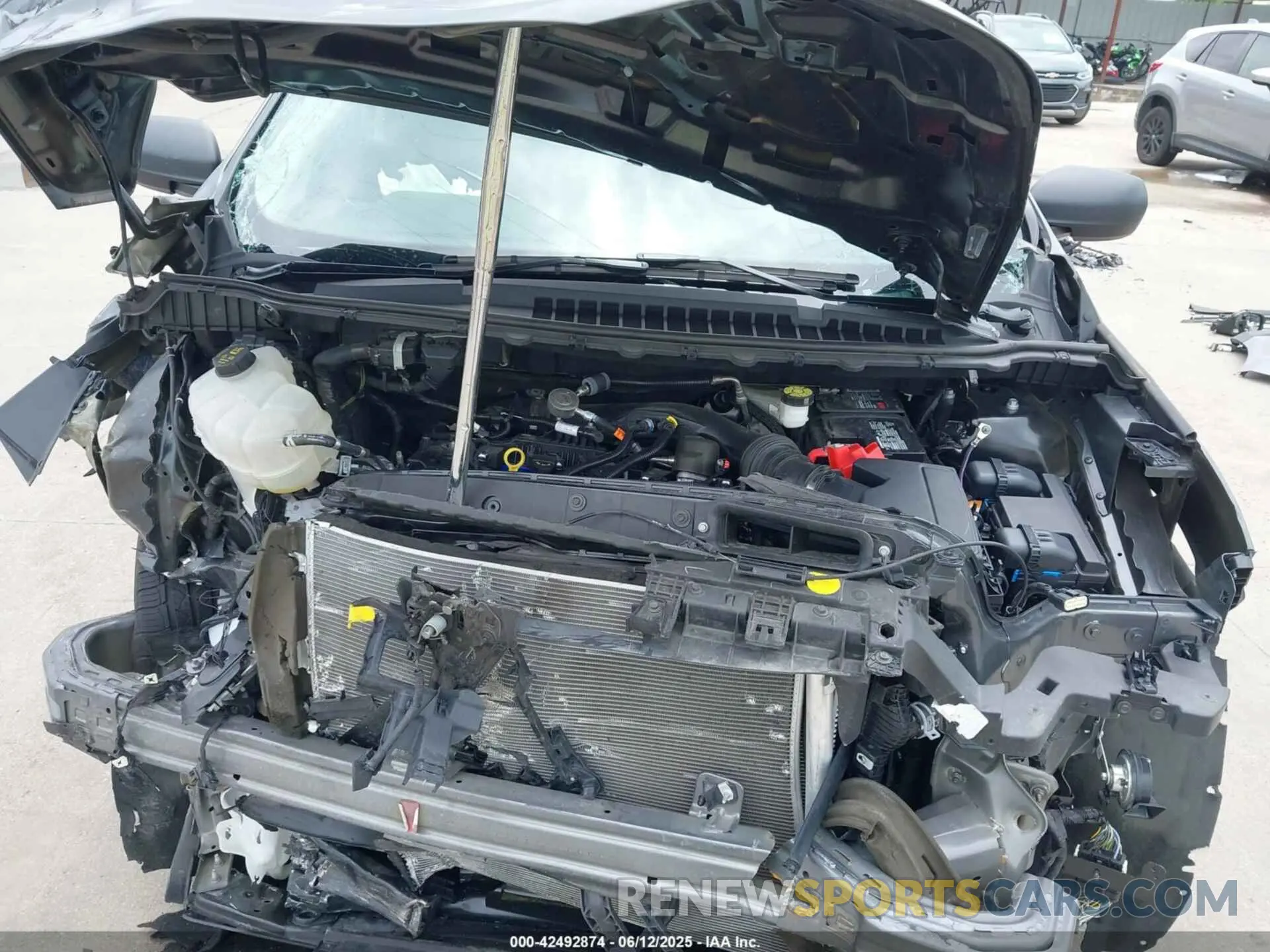 10 Photograph of a damaged car 2FMPK4G95NBB16784 FORD EDGE 2022