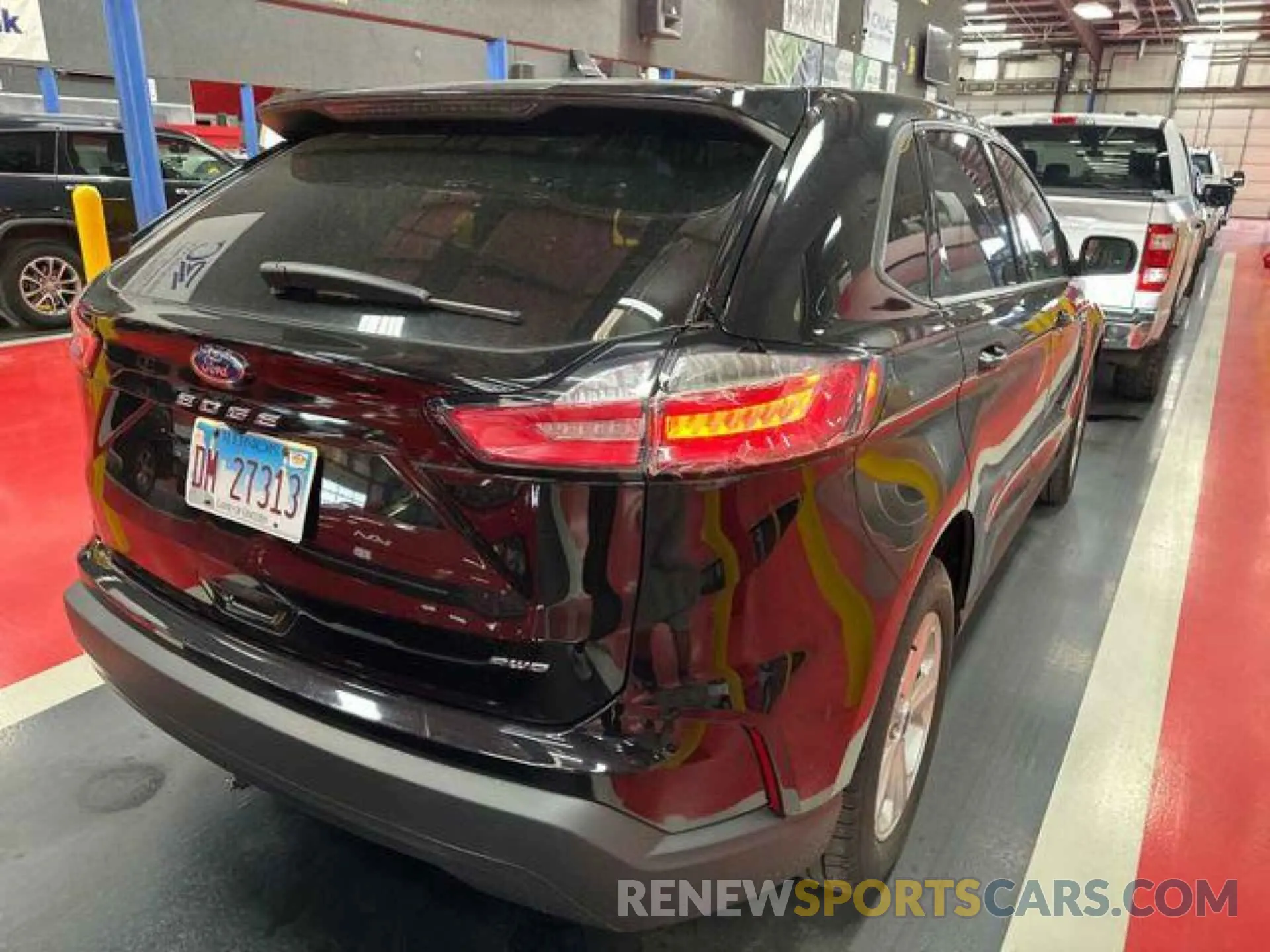 22 Photograph of a damaged car 2FMPK4G98NBA64843 FORD EDGE 2022